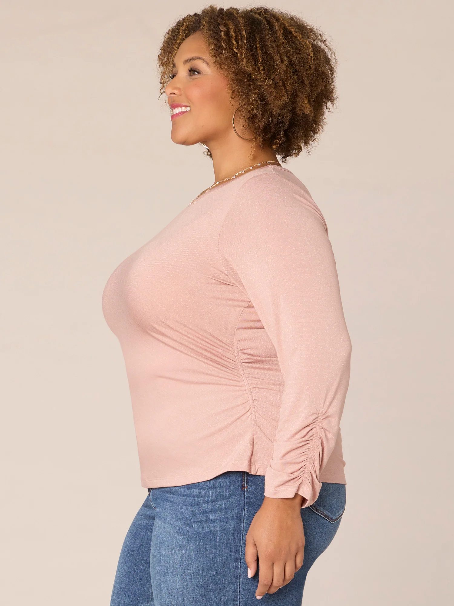 Three Quarter Ruched Sleeve Scoop Neck Plus Size Knit Top