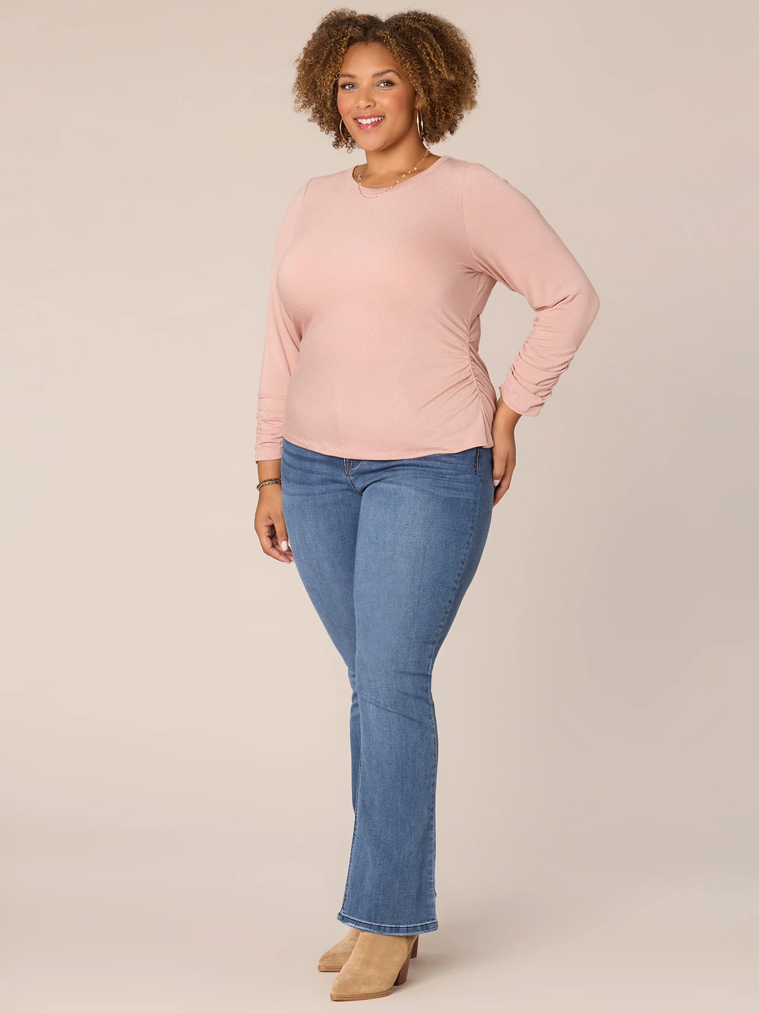 Three Quarter Ruched Sleeve Scoop Neck Plus Size Knit Top