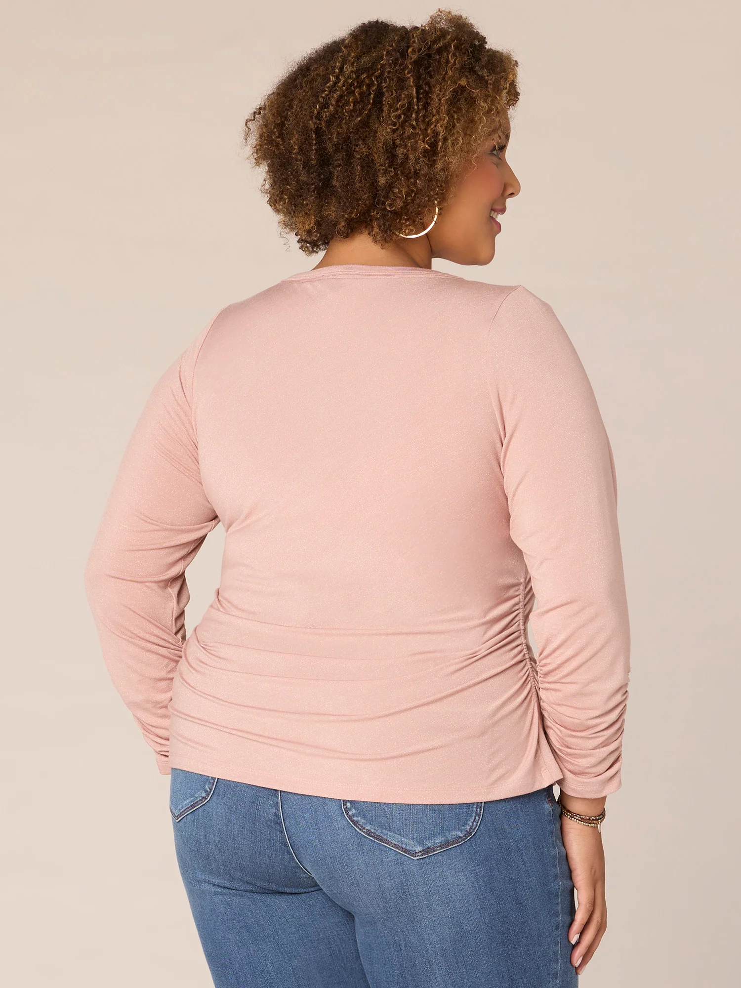Three Quarter Ruched Sleeve Scoop Neck Plus Size Knit Top
