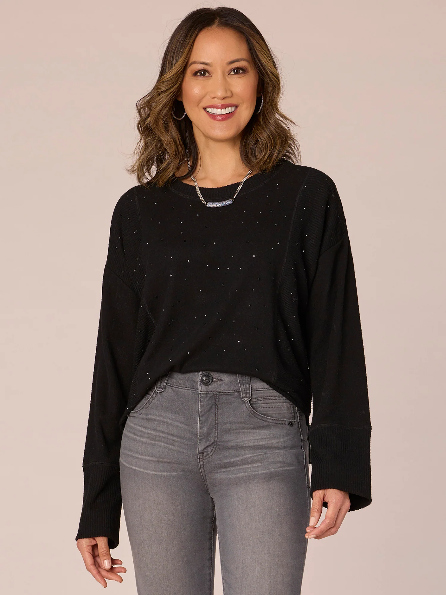 Straight Sleeve Scoop Neck Rhinestone Detail Hi-Low Petite Knit Top