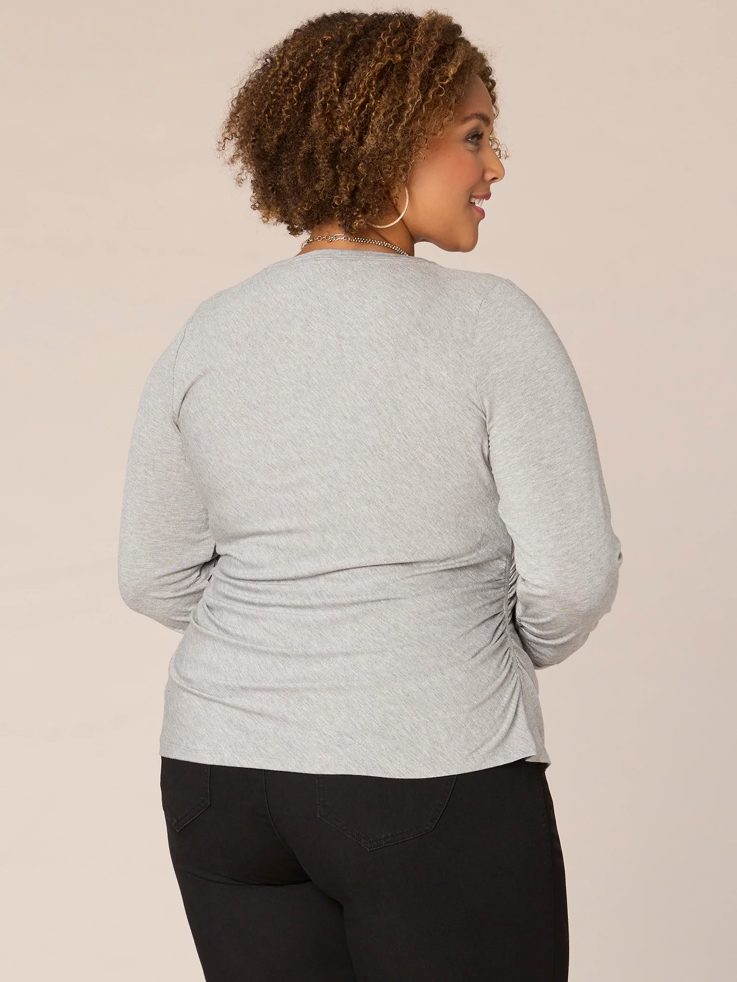 Three Quarter Ruched Sleeve Scoop Neck Plus Size Knit Top