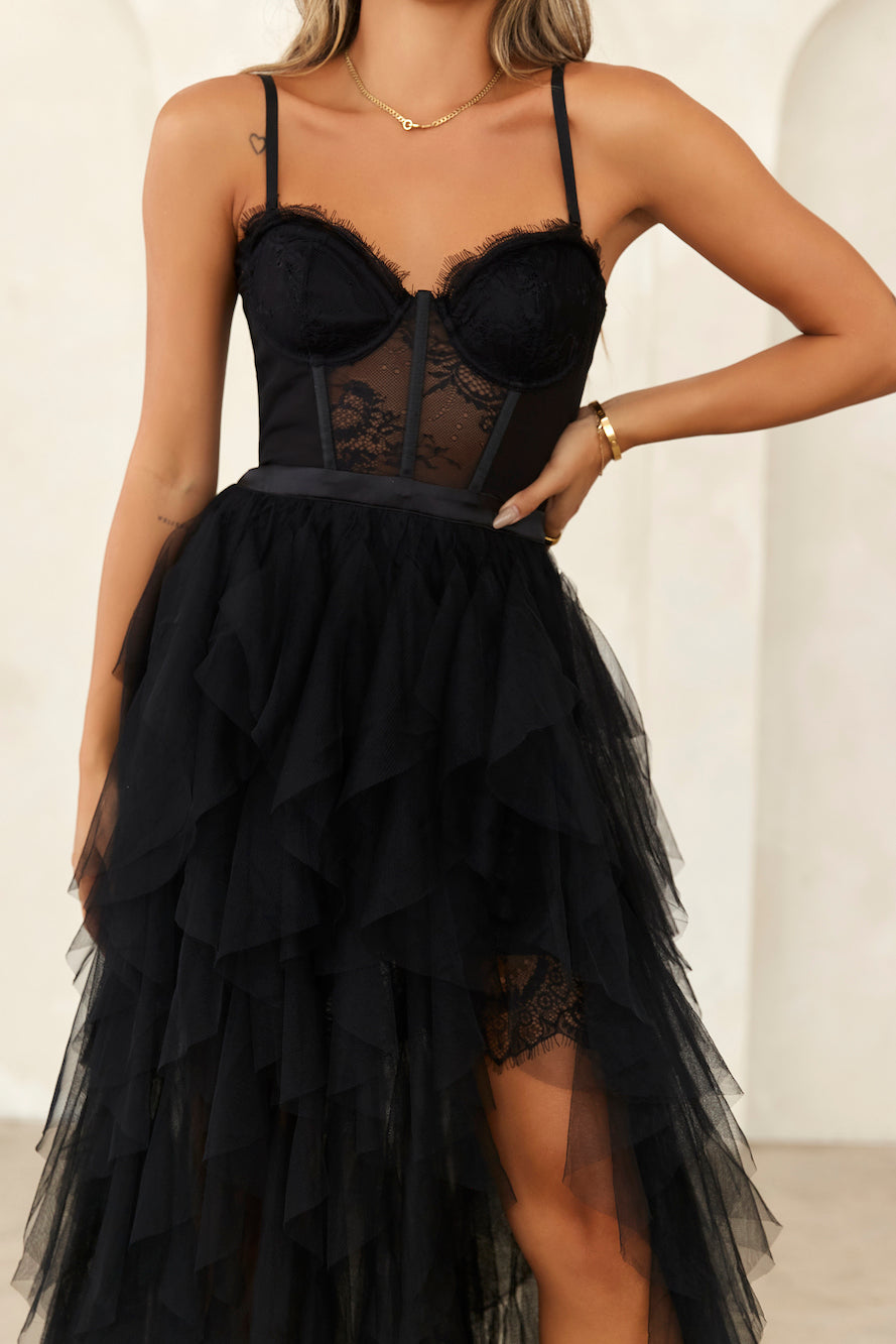 Elegantly Dressed Tulle Maxi Dress Black - luluinthesky