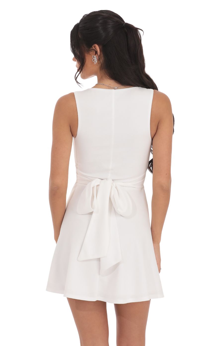Back Bow A-Line Dress in White - luluinthesky