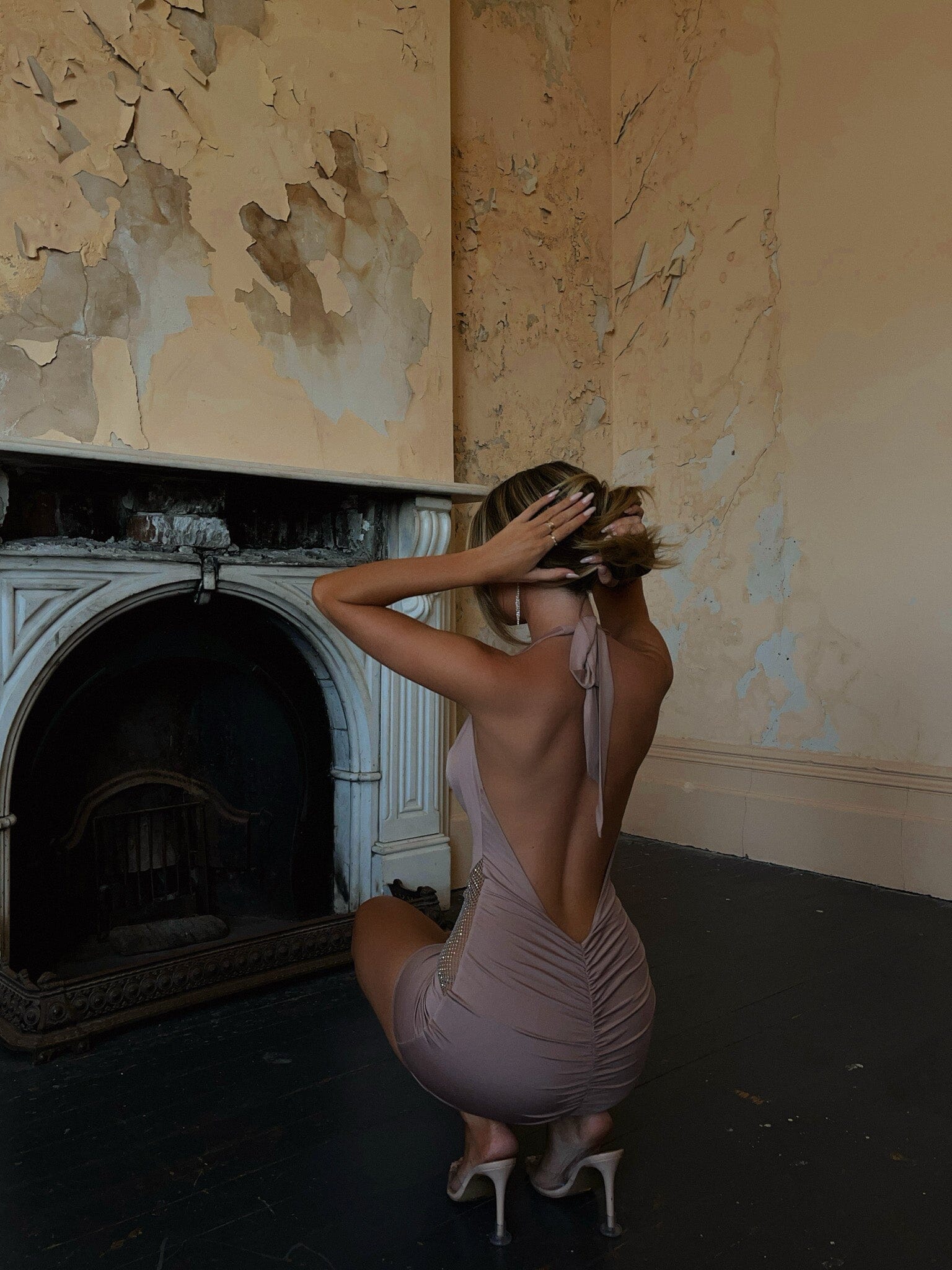 CRIMSON MINI DRESS TAUPE - luluinthesky