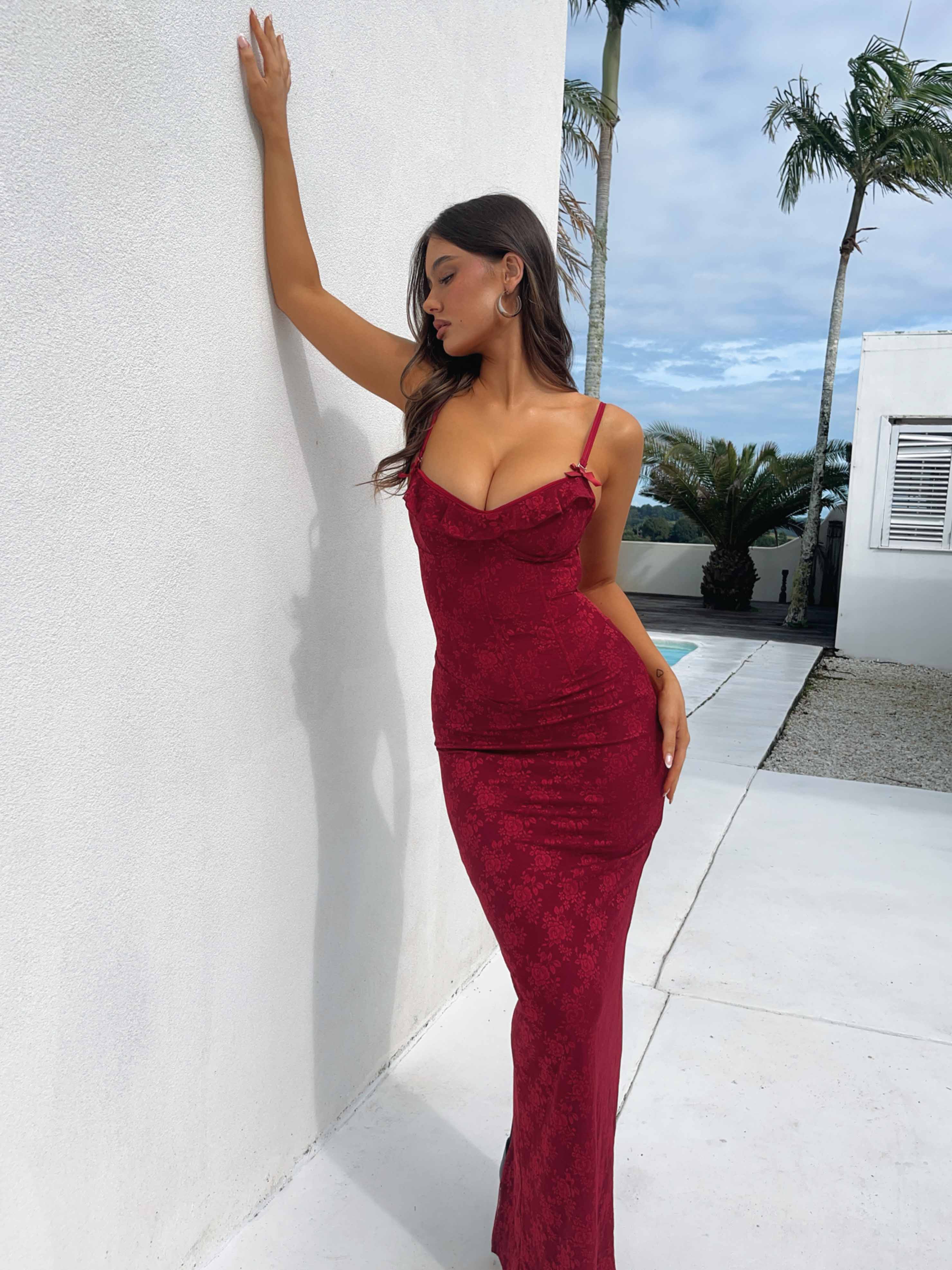 DYLAN MAXI DRESS RED - luluinthesky