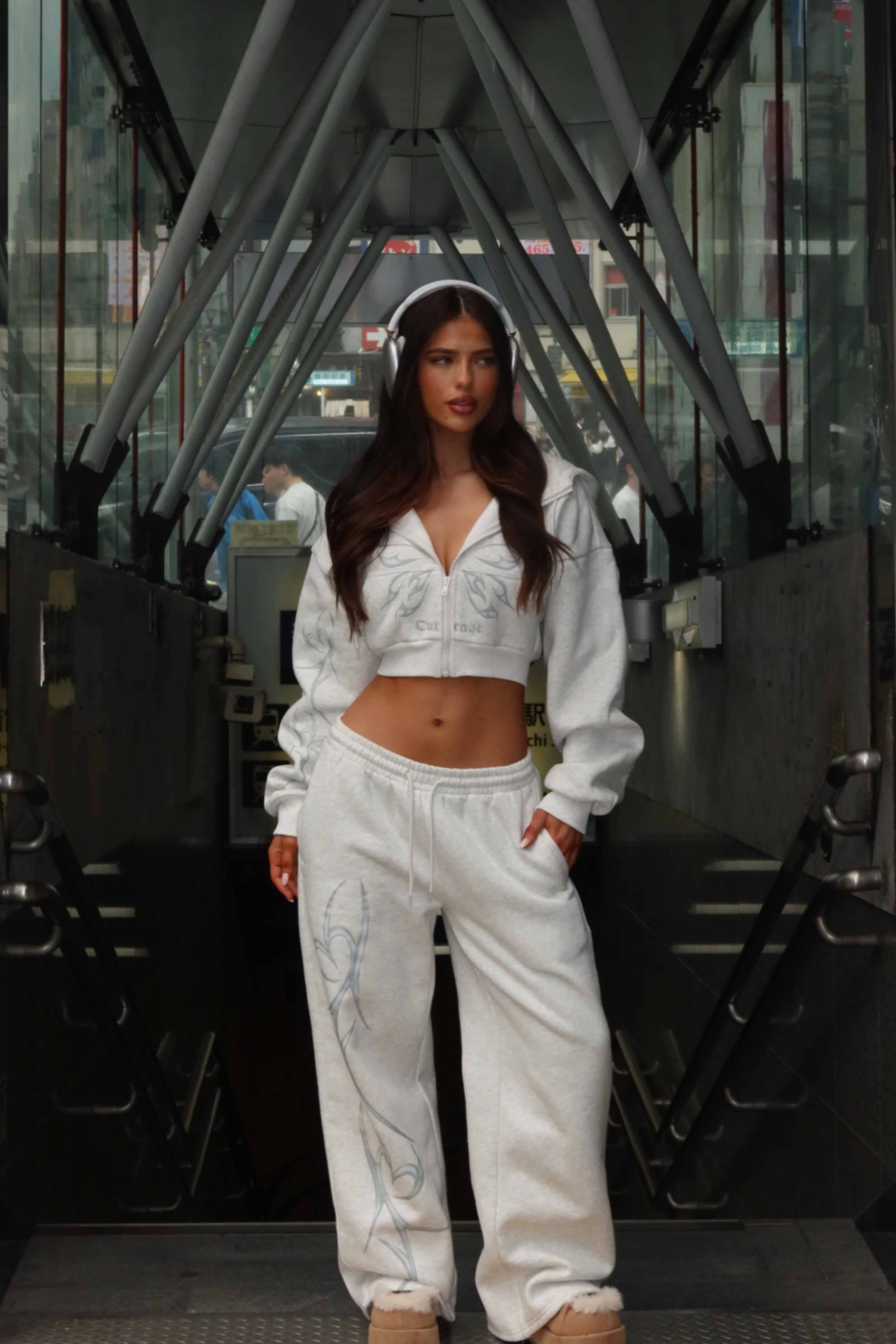 NYA CROPPED HOODIE GREY - luluinthesky