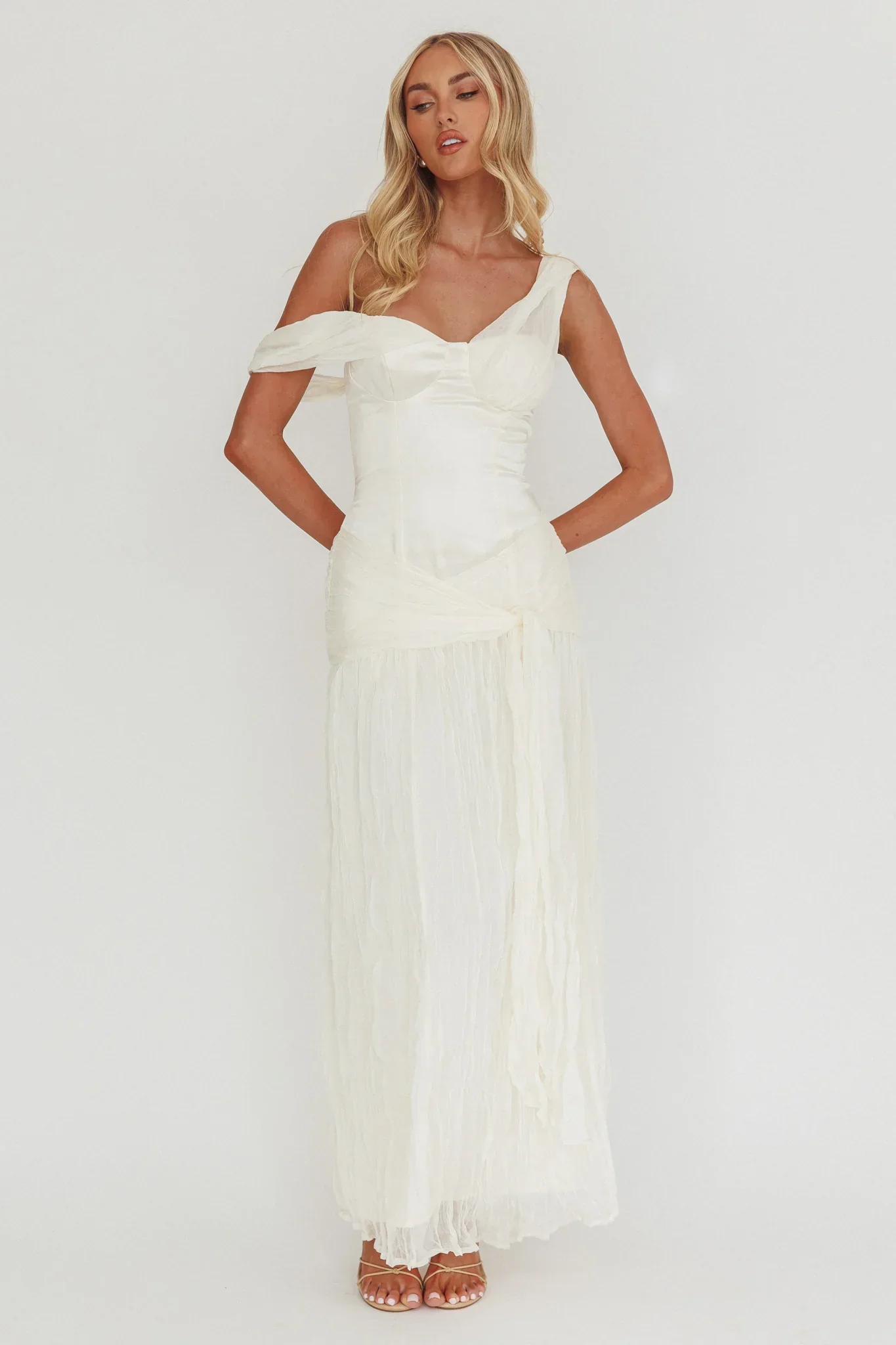 Keia Crepe Chiffon One-Shoulder Maxi Dress Oyster - luluinthesky