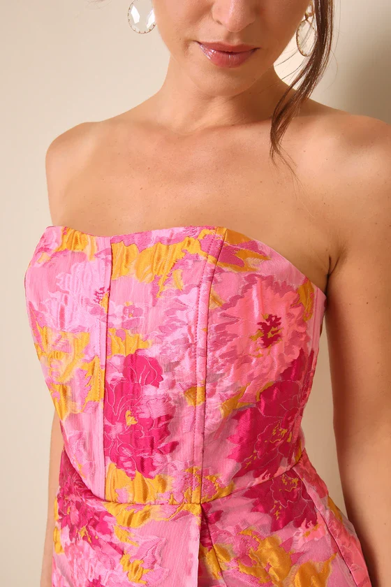 Sensational Excellence Pink Jacquard Strapless Skort Romper - luluinthesky