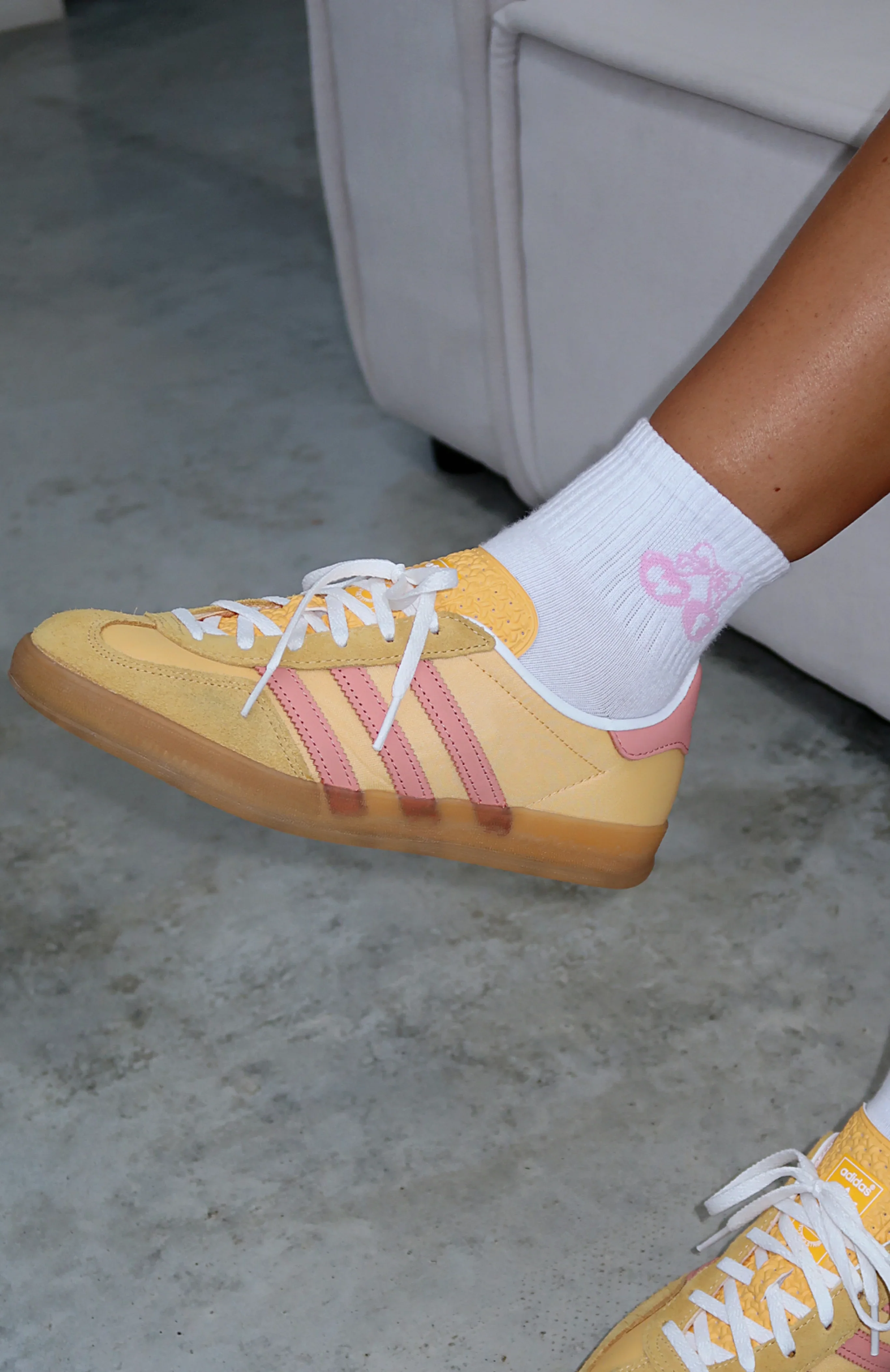 Feel The Love Socks White - luluinthesky