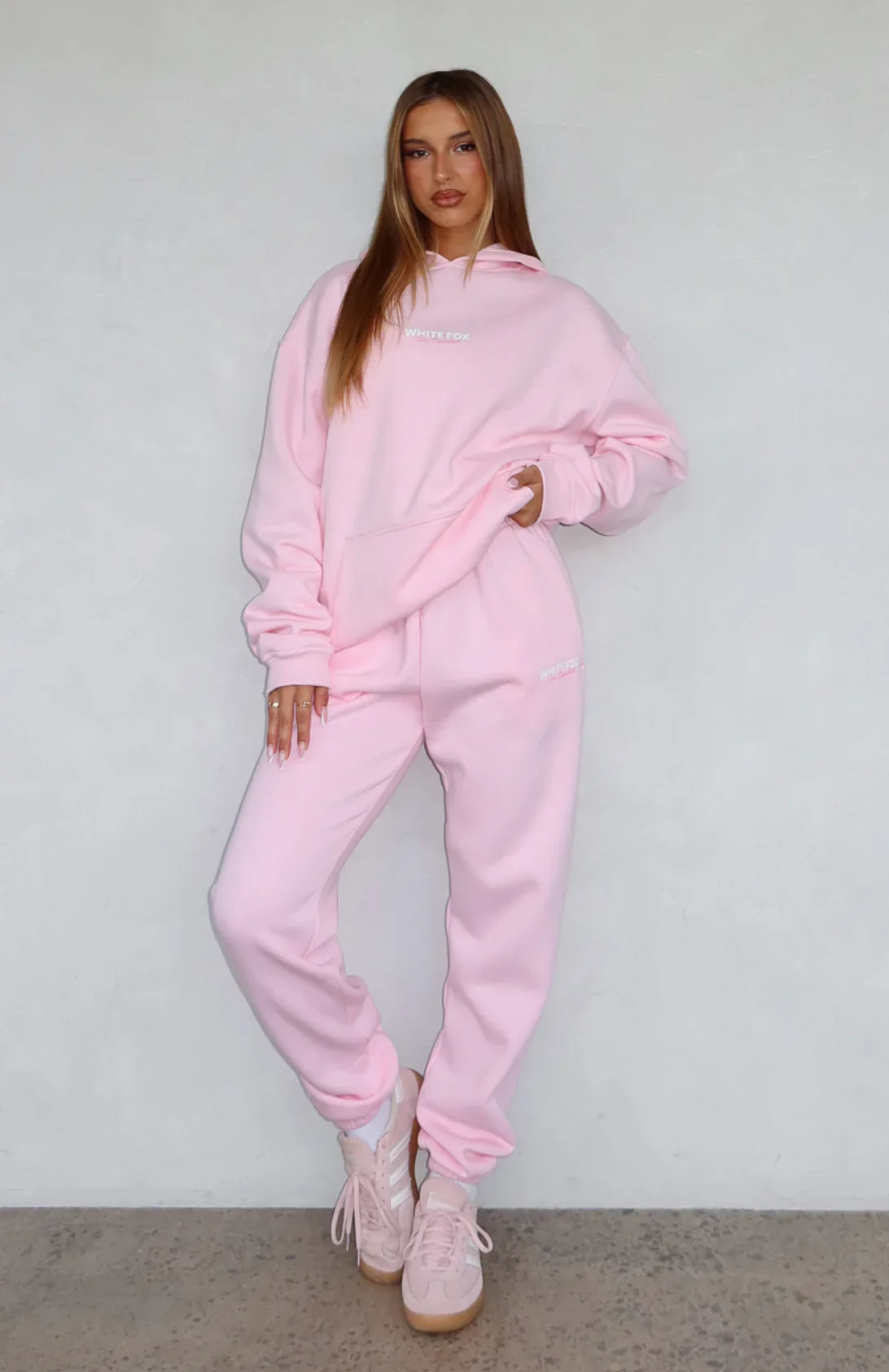 Core Essentials Sweatpants Pink - luluinthesky
