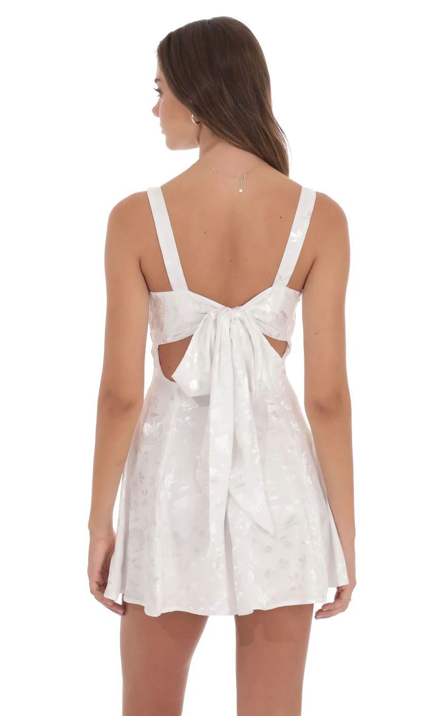 Floral Jacquard A-Line Dress in White - luluinthesky