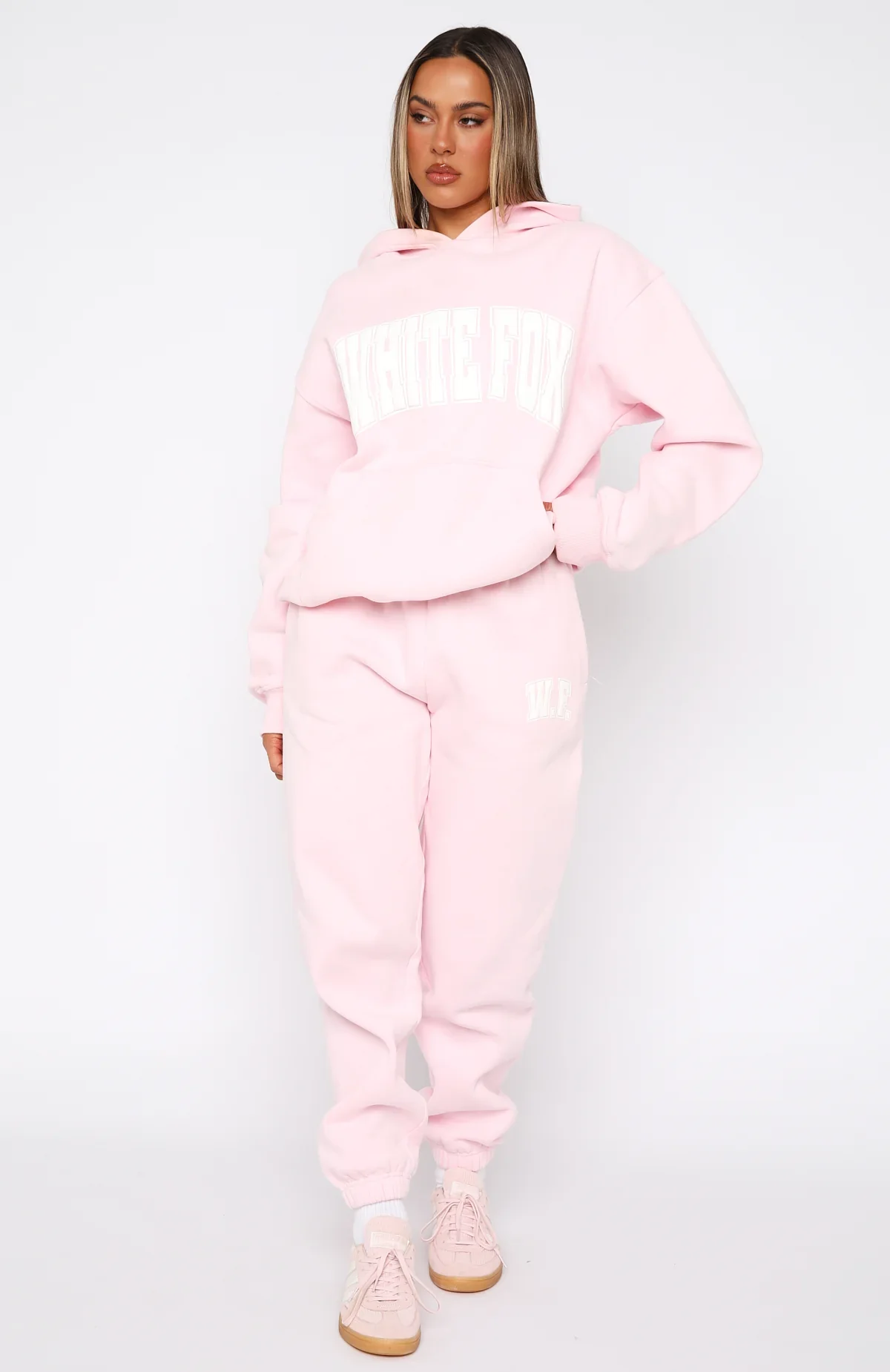 Decade Classics Varsity Sweatpants Posy - luluinthesky