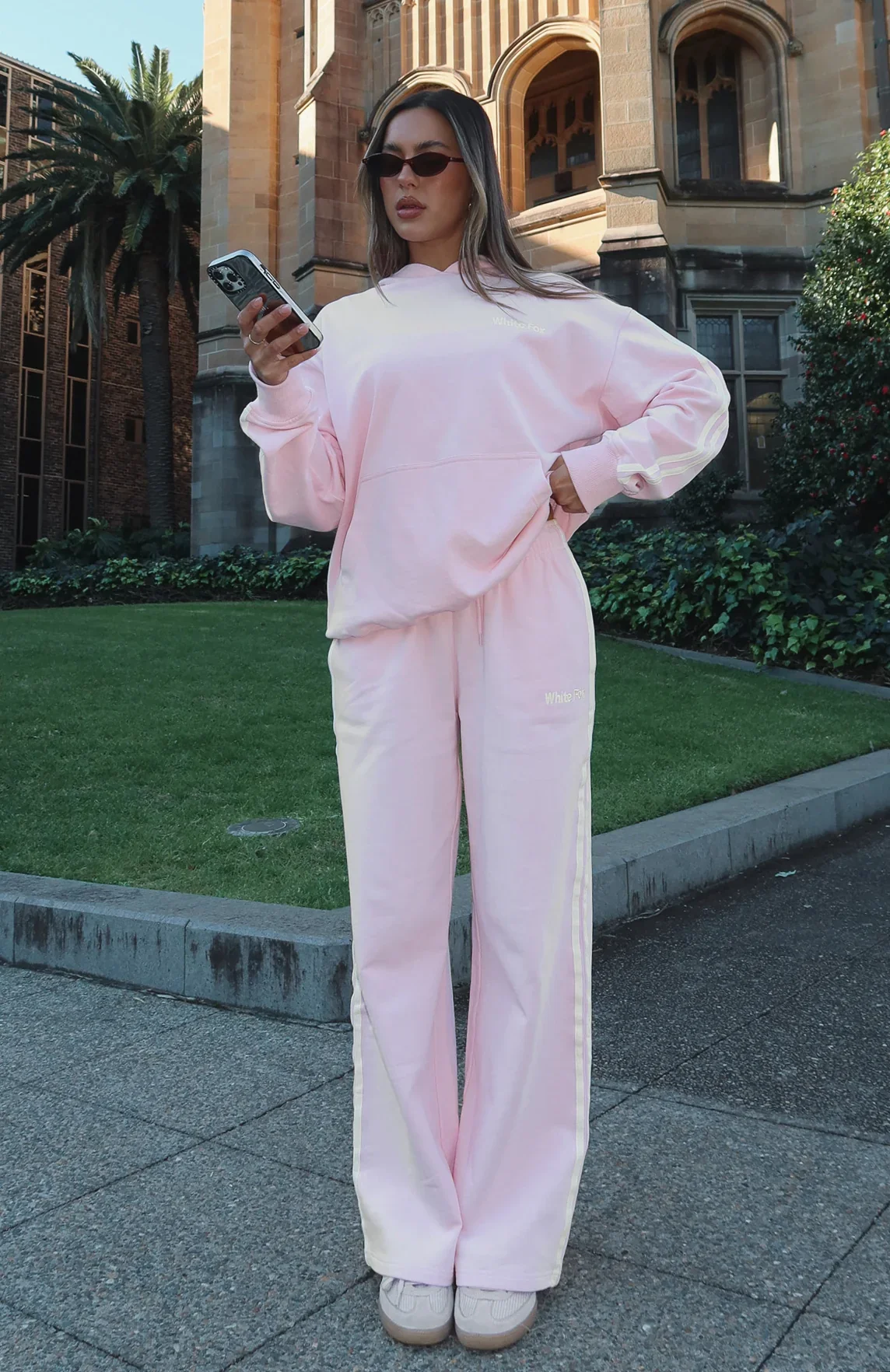 Star Student Wide Leg Sweatpants Pink - luluinthesky