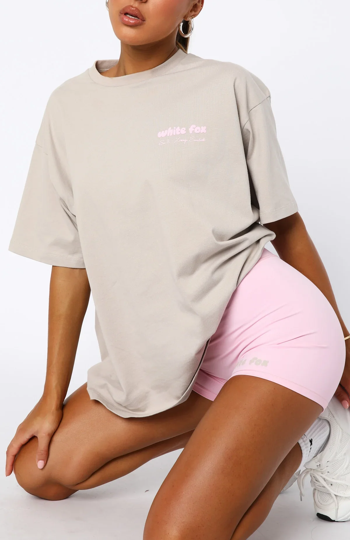 Era 8 Oversized Tee Mooncake - luluinthesky