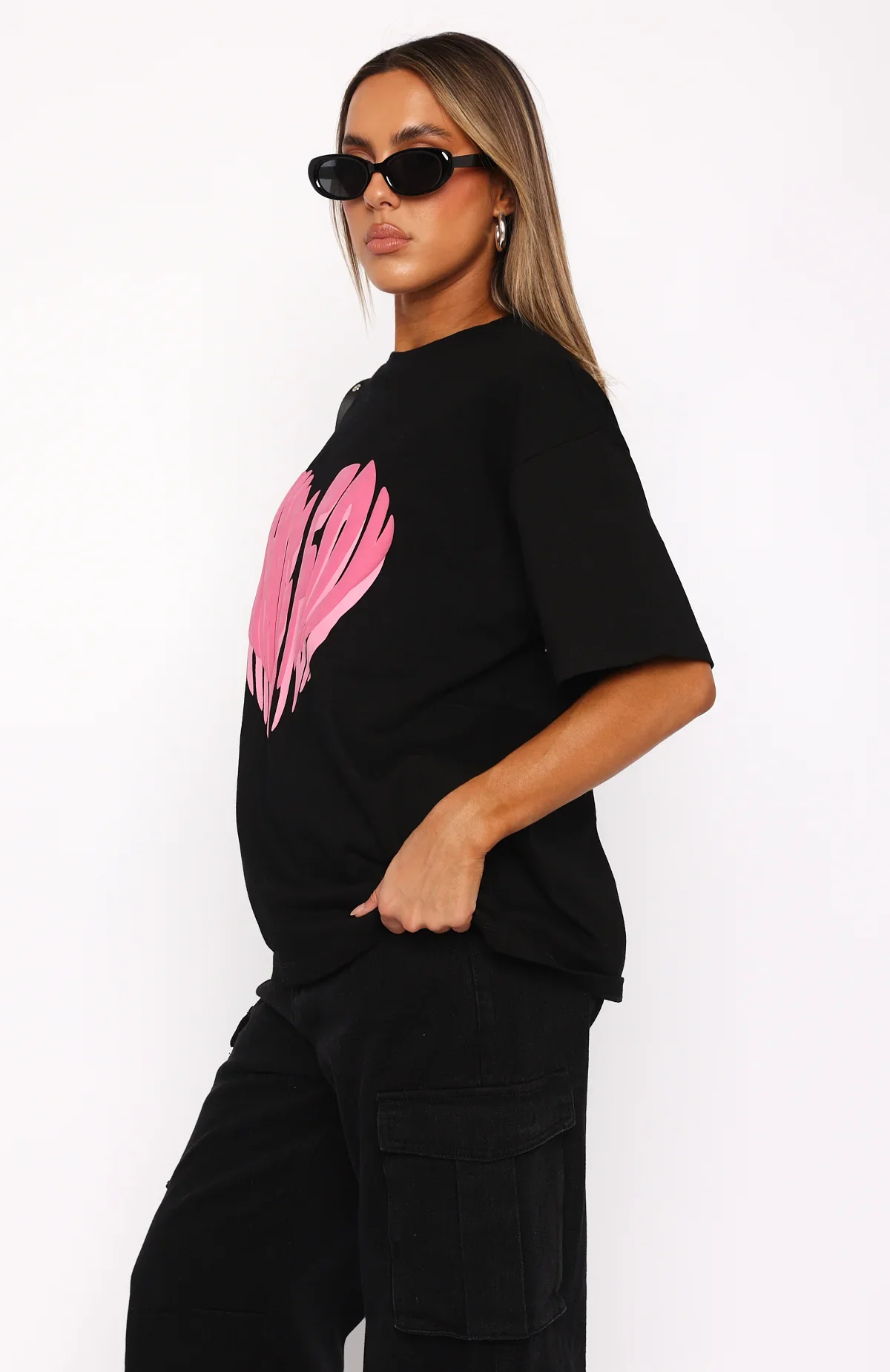 Love Burst Oversized Tee Black - luluinthesky