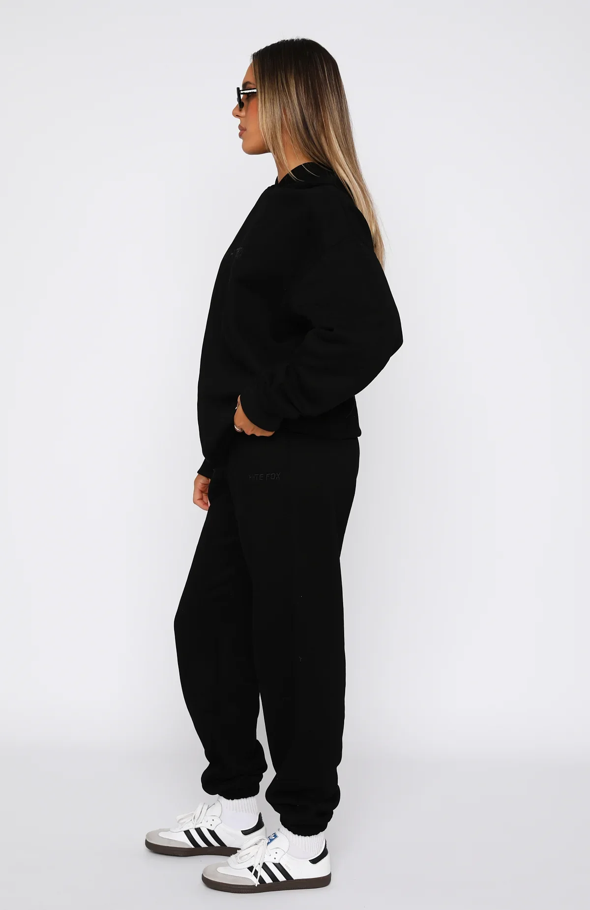 Stay Lifted Sweatpants Black - luluinthesky
