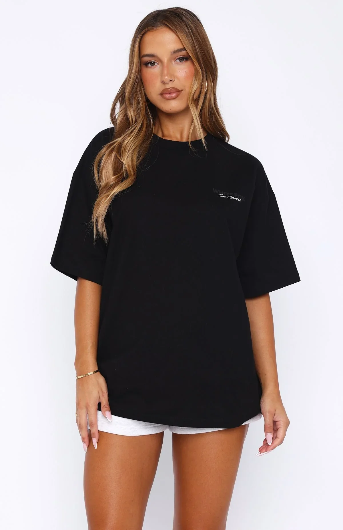 Core Essentials Oversized Tee Black - luluinthesky