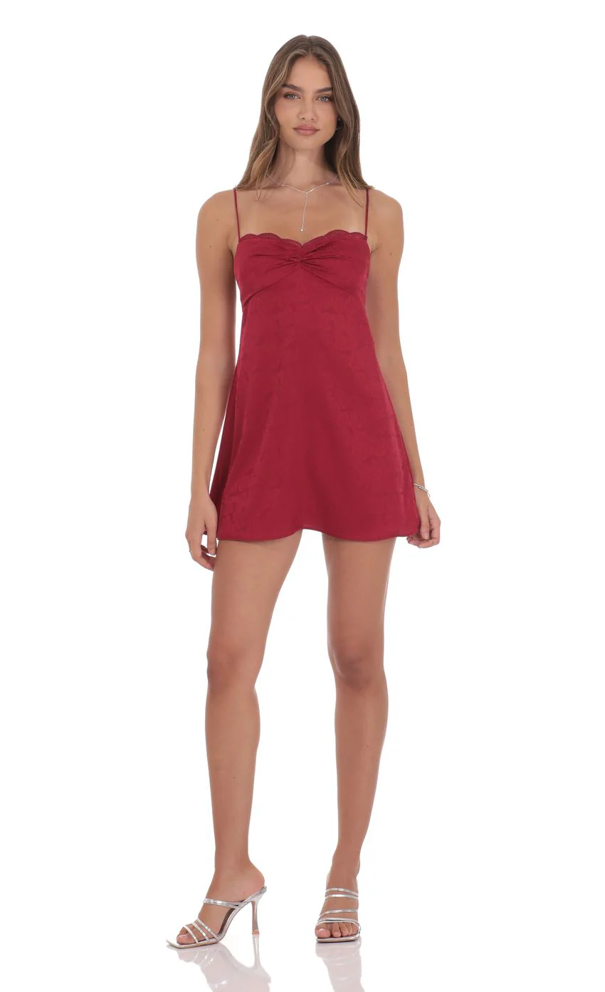 Jacquard Floral Back Lace Dress in Burgundy - luluinthesky