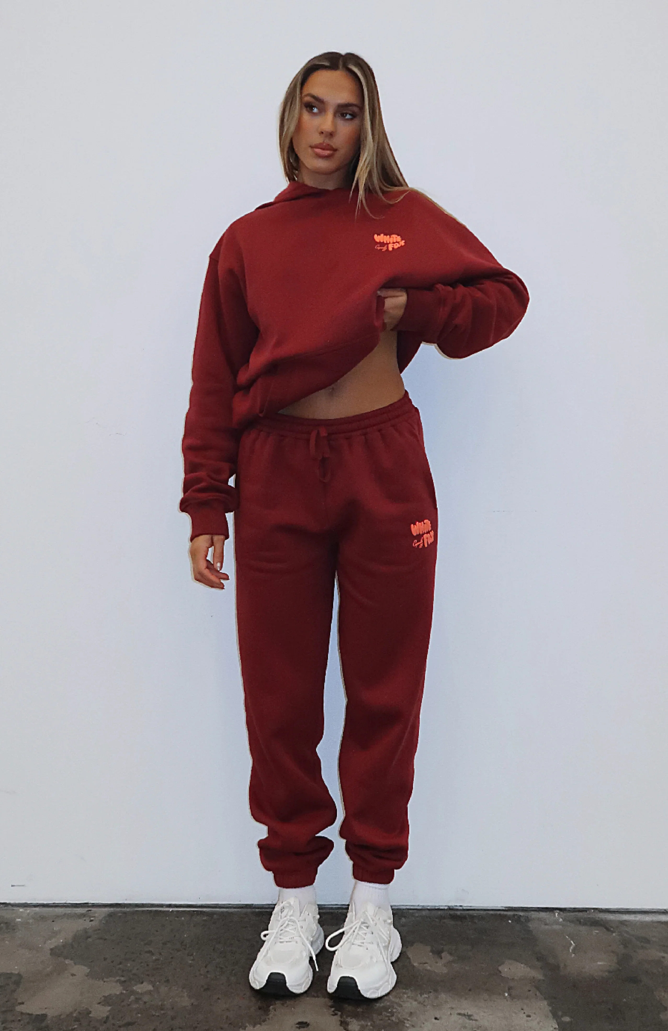 Capsule 9 Star Of The Moment Sweatpants Burgundy - luluinthesky