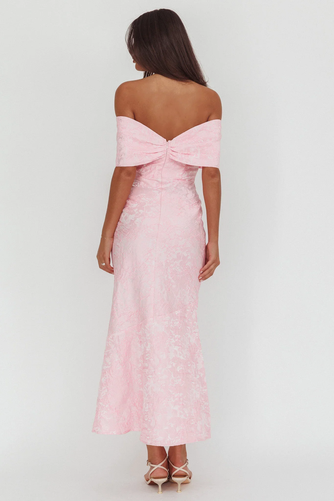 Fairytales Off-Shoulder Jacquard Maxi Dress Pink - luluinthesky