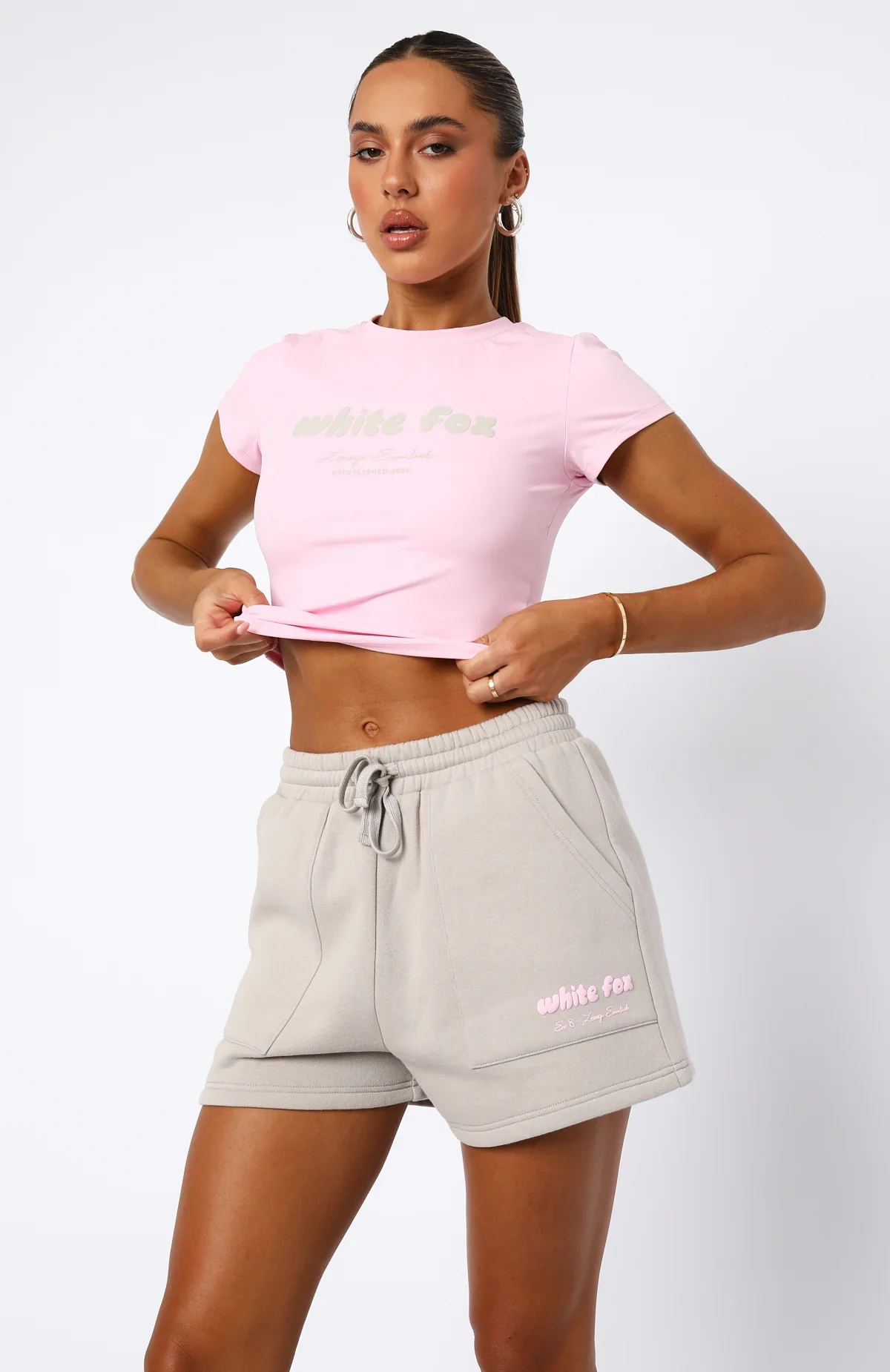 Era 8 Lounge Shorts Mooncake - luluinthesky