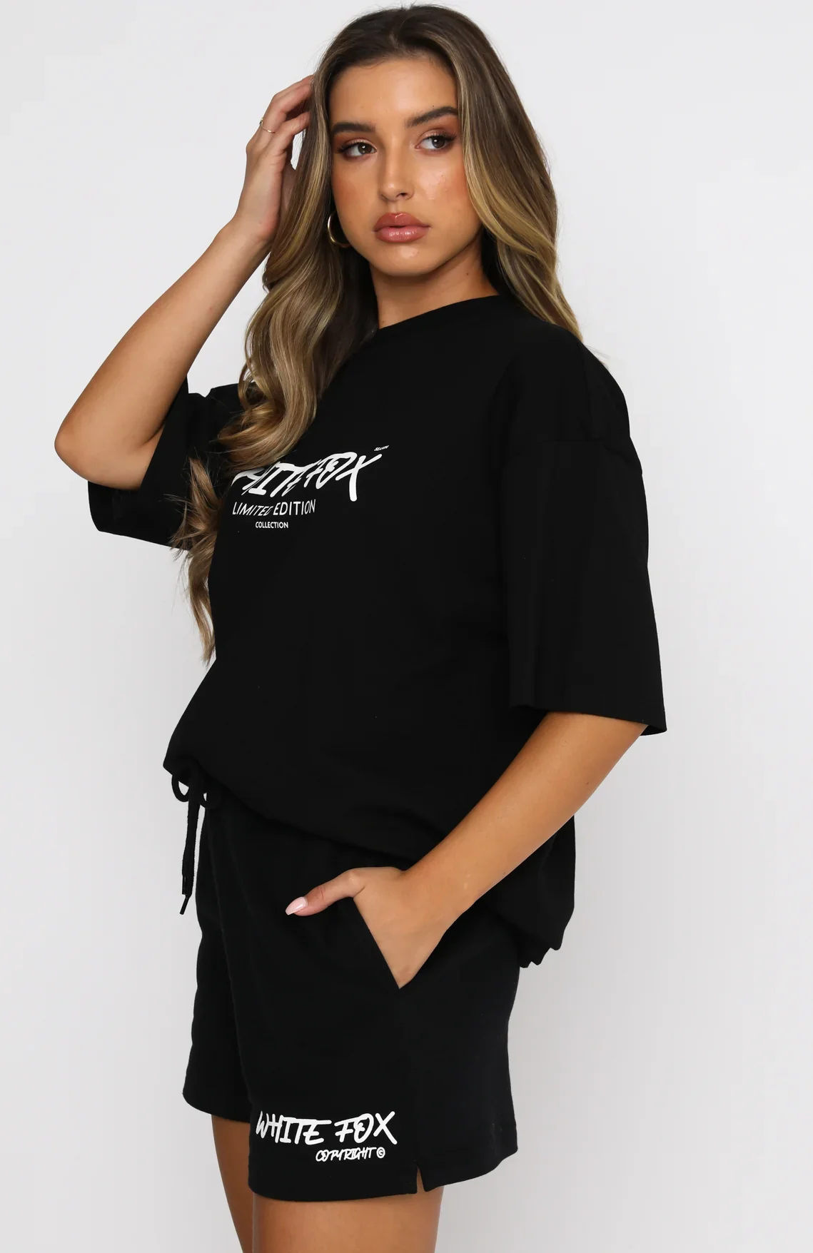 Step Back Oversized Tee Black - luluinthesky