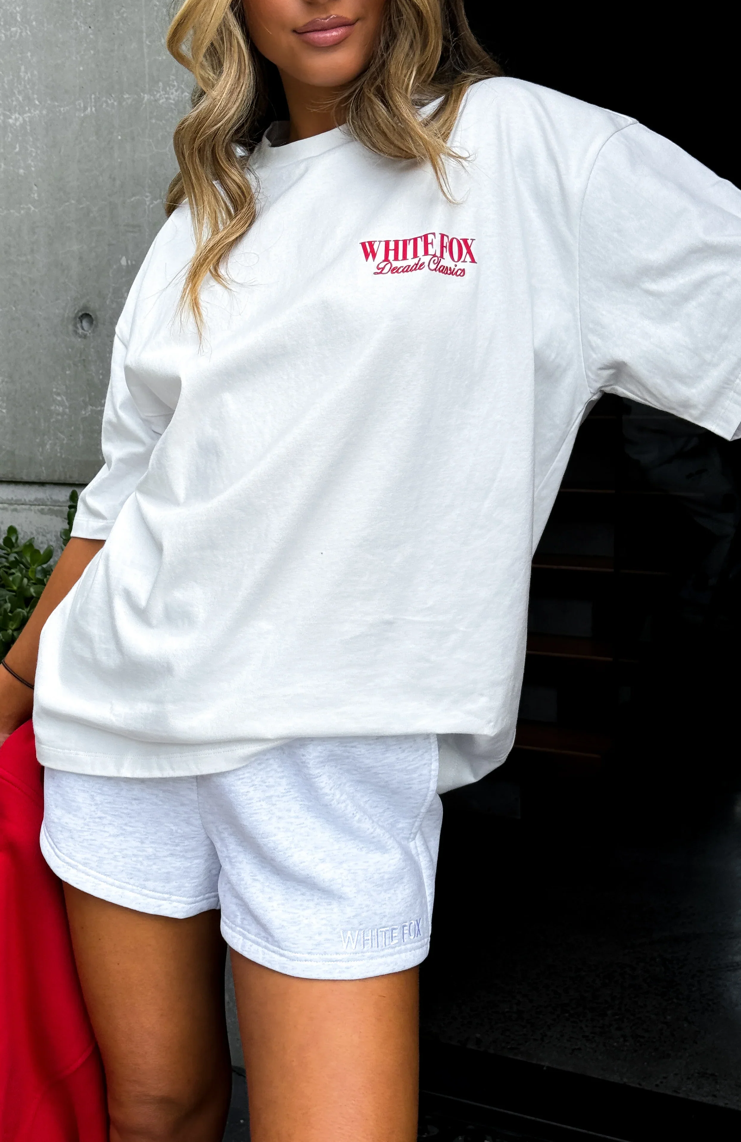 Decade Classics Essential Oversized Tee White - luluinthesky