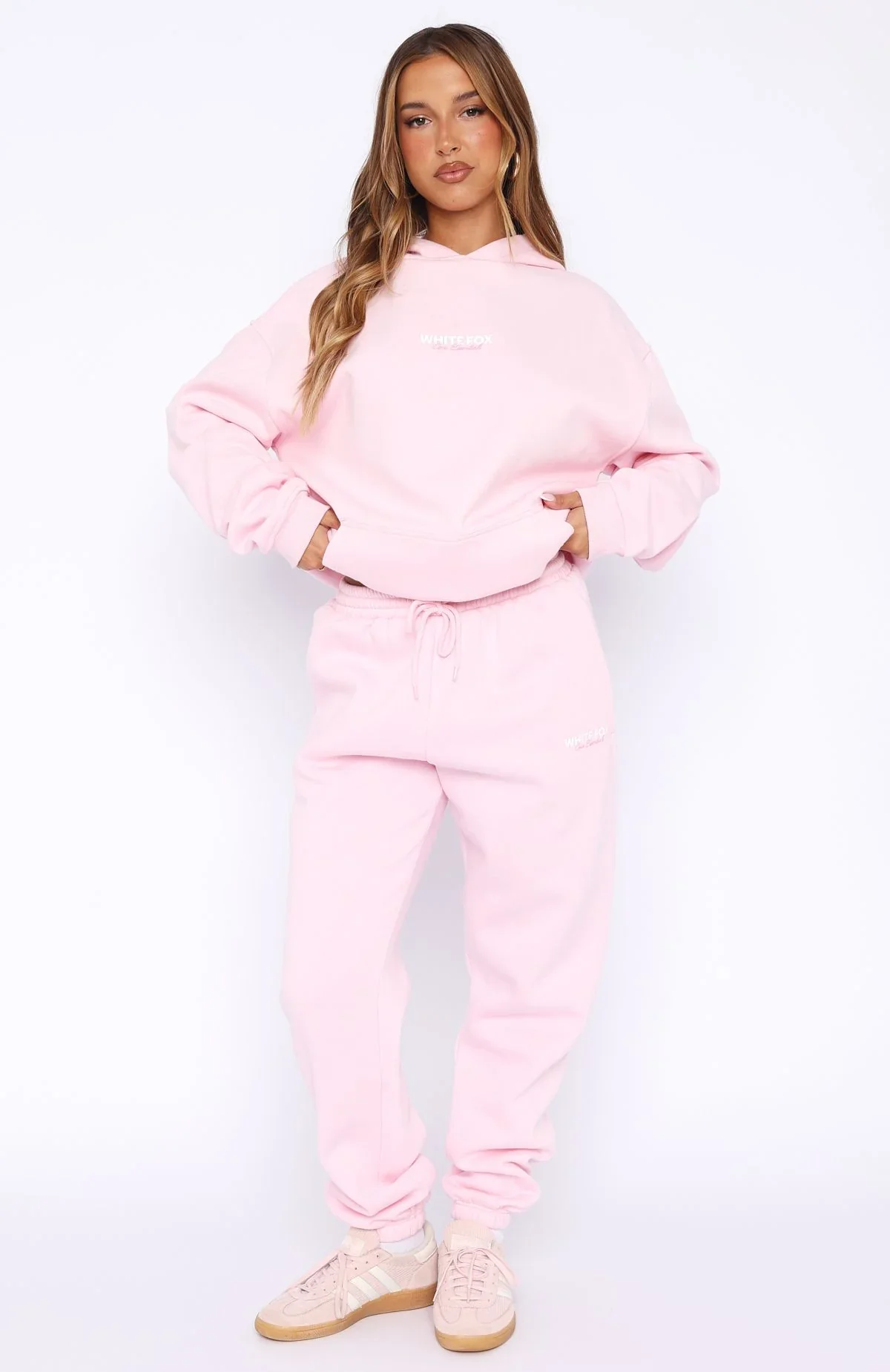 Core Essentials Sweatpants Pink - luluinthesky