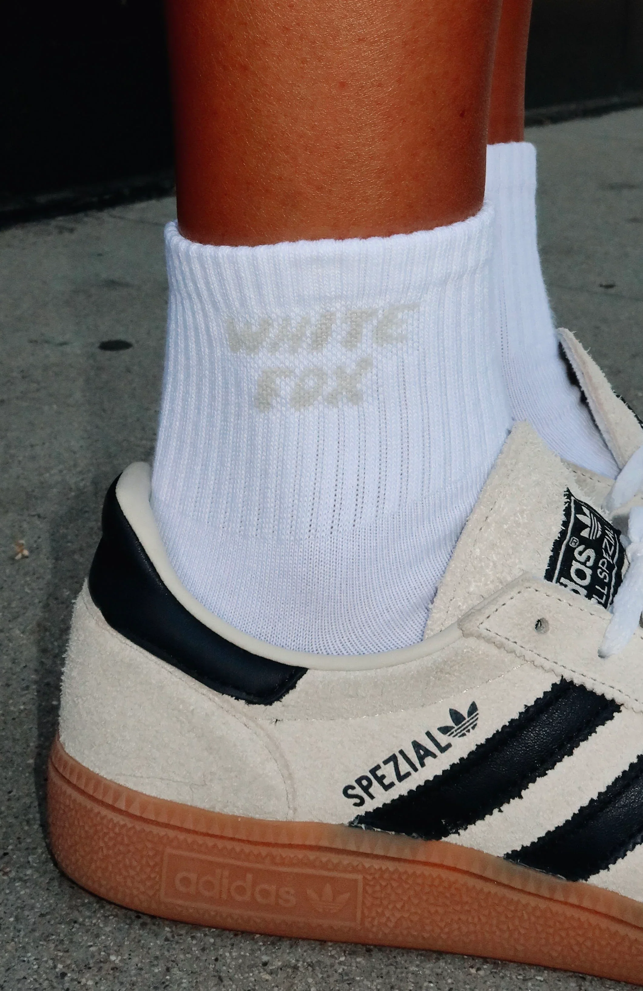 Offstage Socks White/Moon - luluinthesky