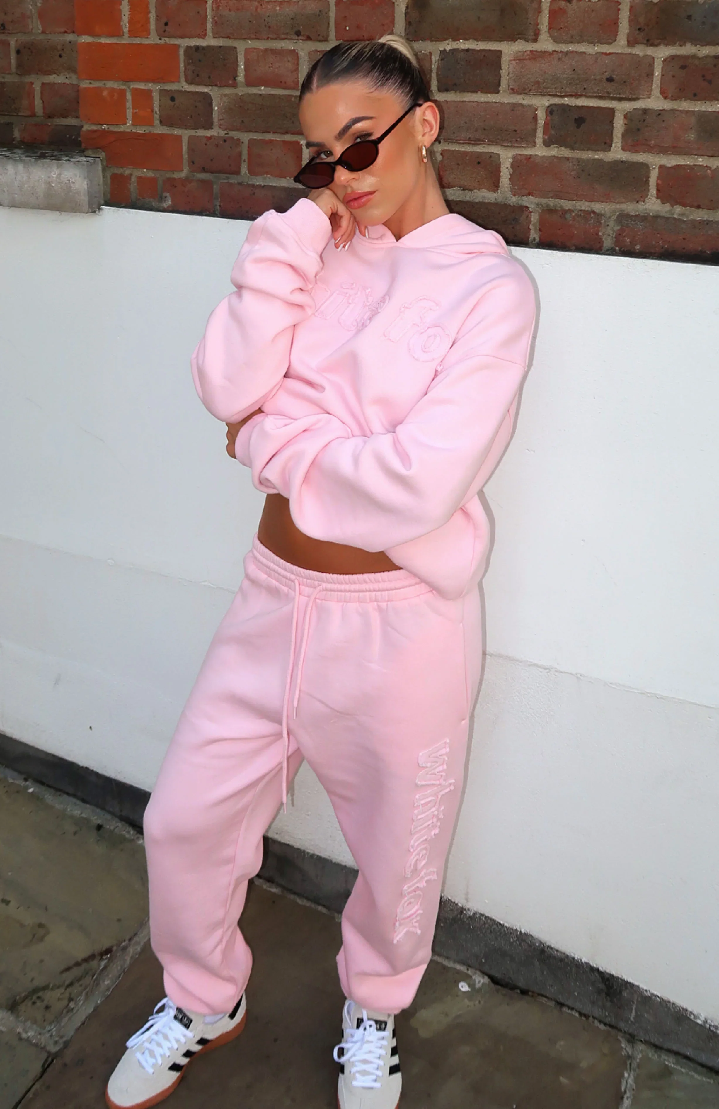 From The Archives Lexi Sweatpants Pink - luluinthesky