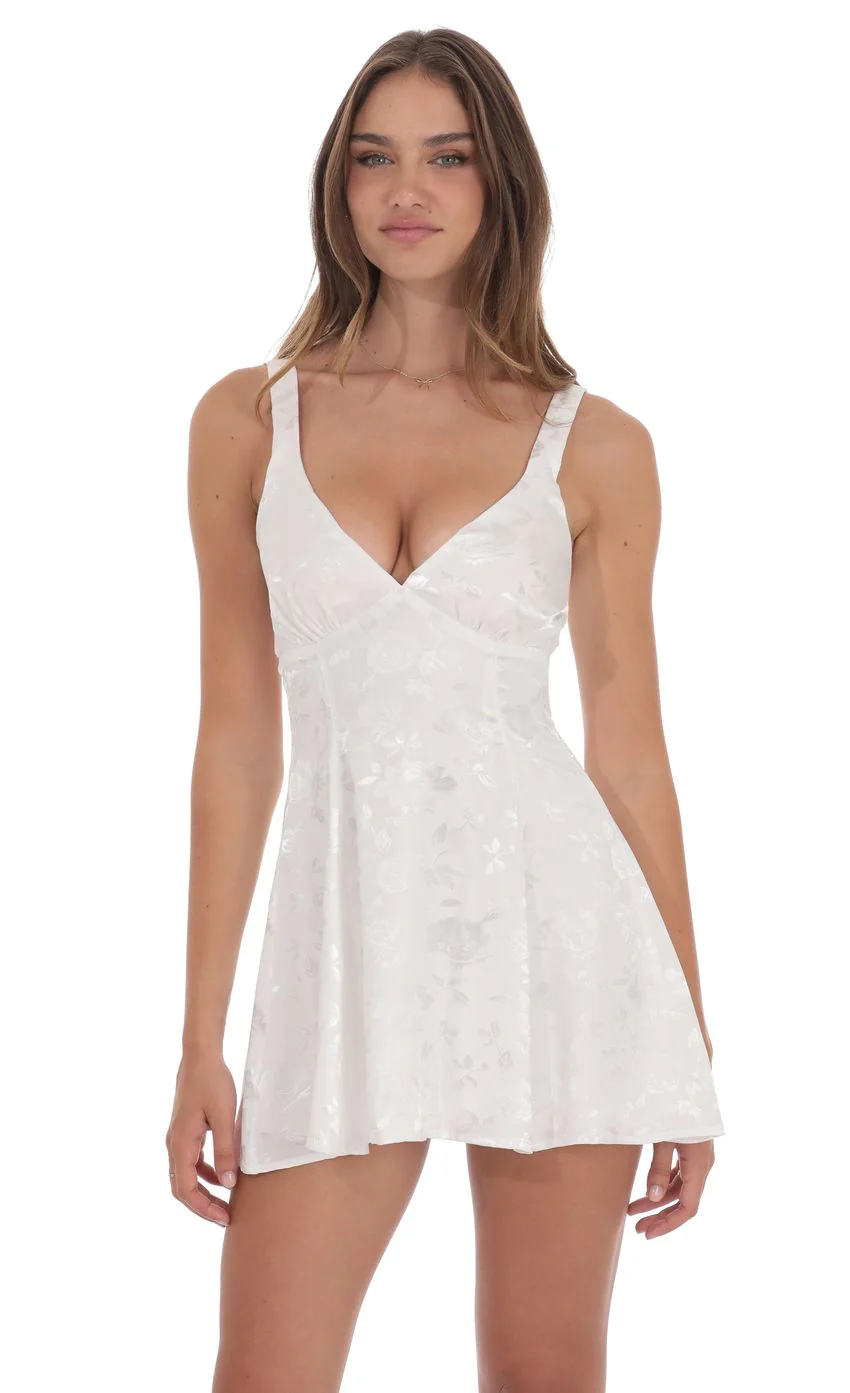 Floral Jacquard A-Line Dress in White - luluinthesky