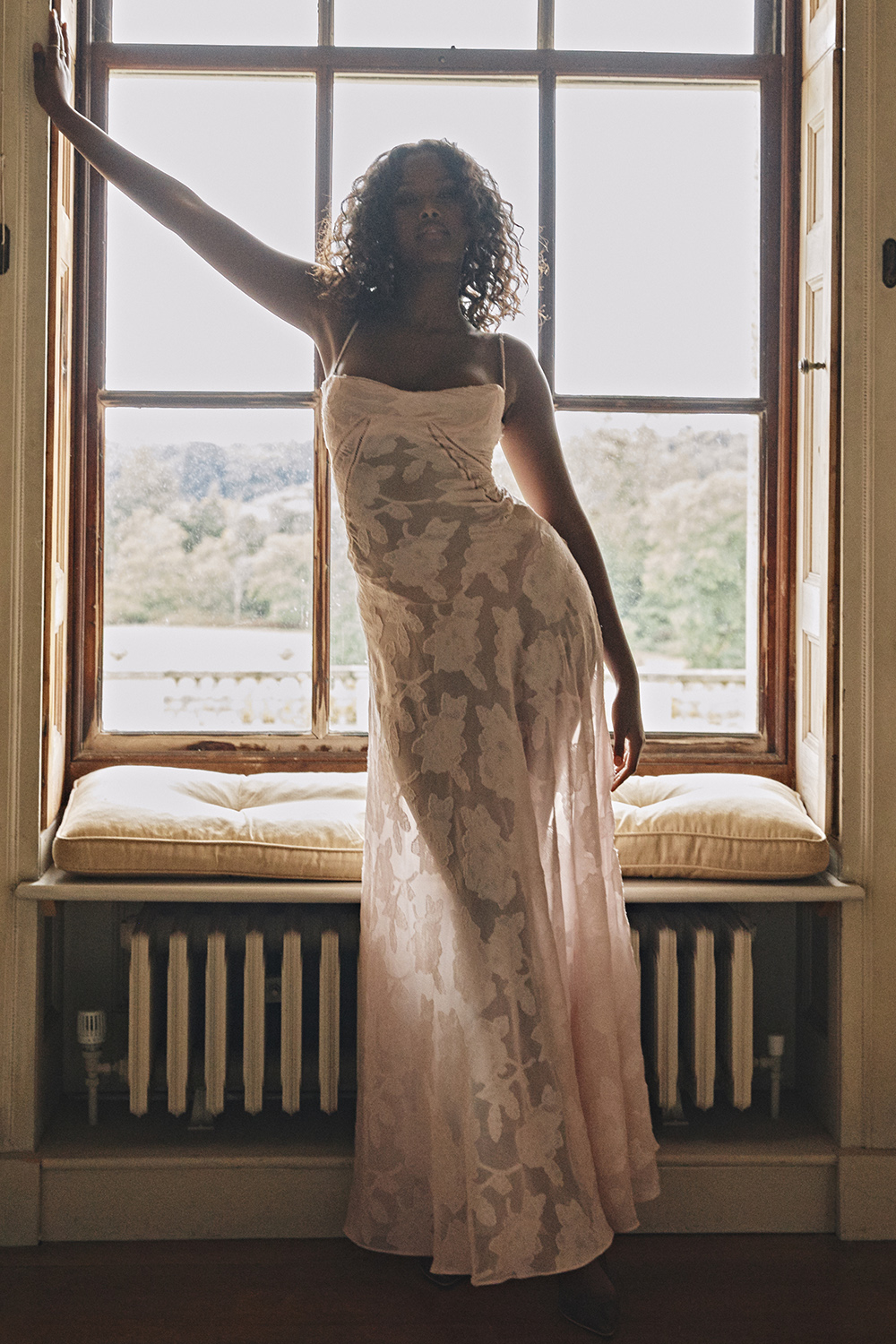 Seren Soft Pink Floral Lace Back Maxi Dress - luluinthesky