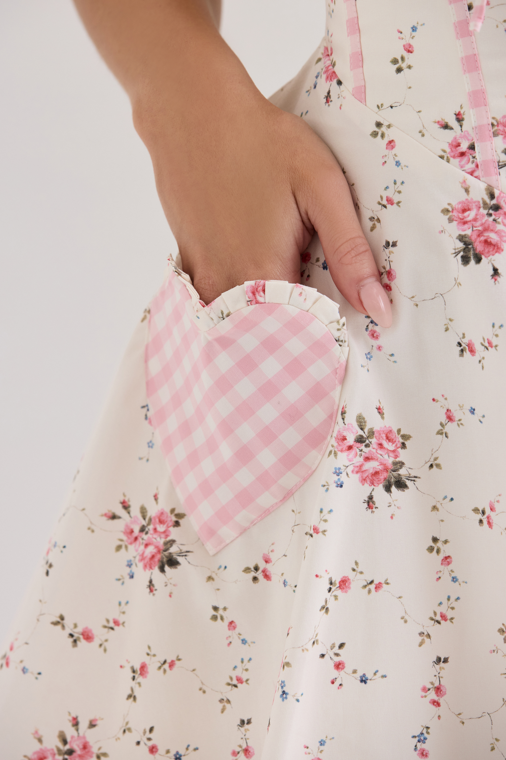 Marianella Cream Rose Print Stretch Cotton Mini Dress - luluinthesky