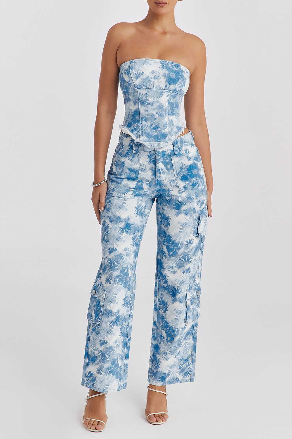 Mistress Rocks Blue Floral Print Cargo Jeans - SALE - luluinthesky