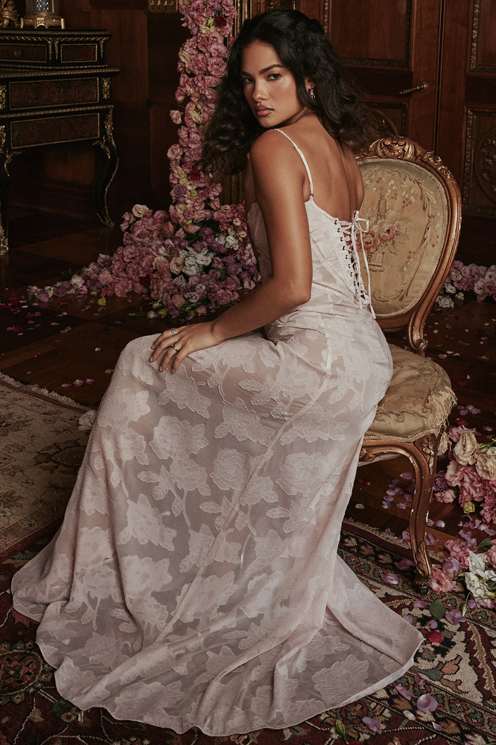 Seren Soft Pink Floral Lace Back Maxi Dress - luluinthesky