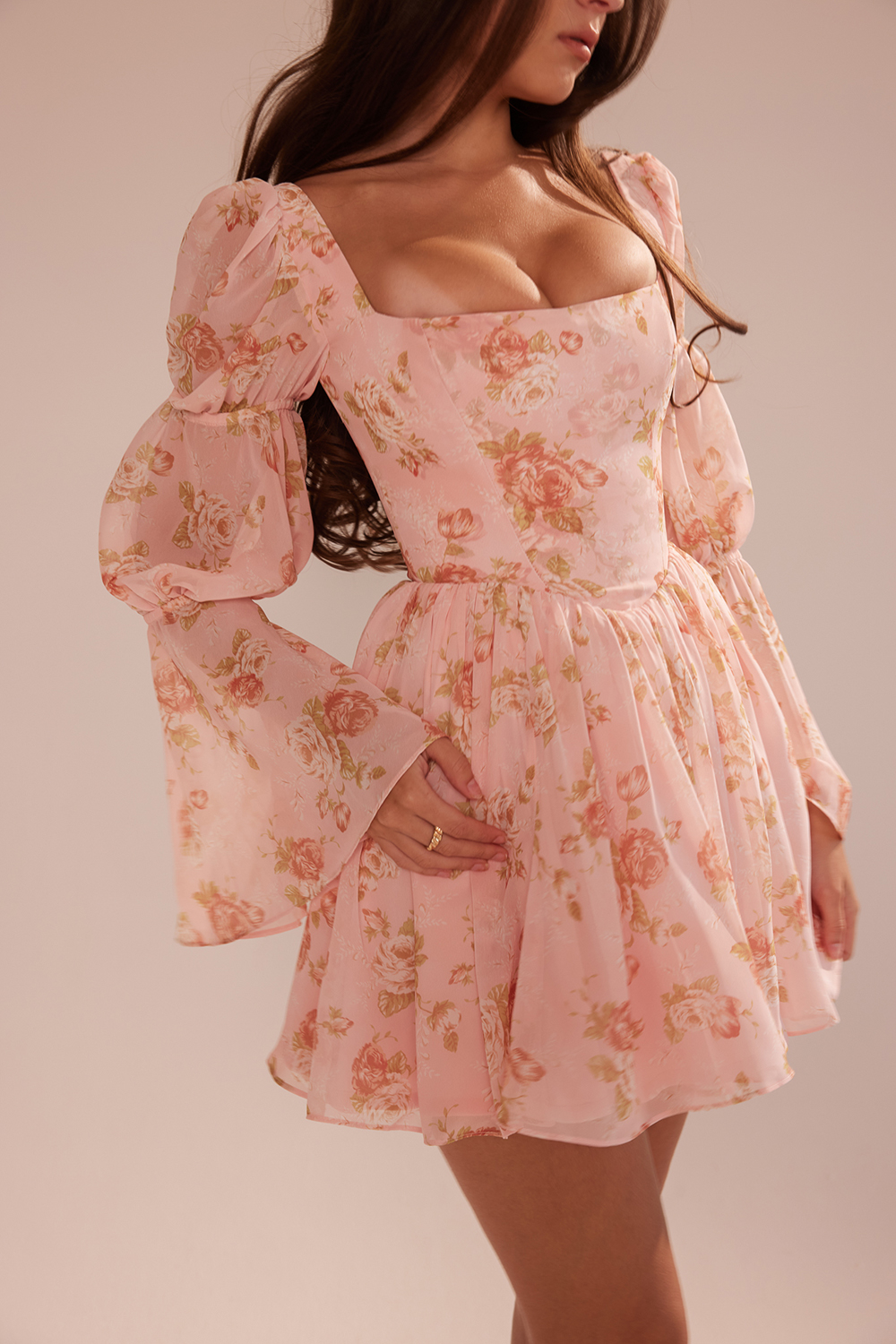 Sancia English Vintage Rose Print Puff Sleeve Mini Dress - luluinthesky