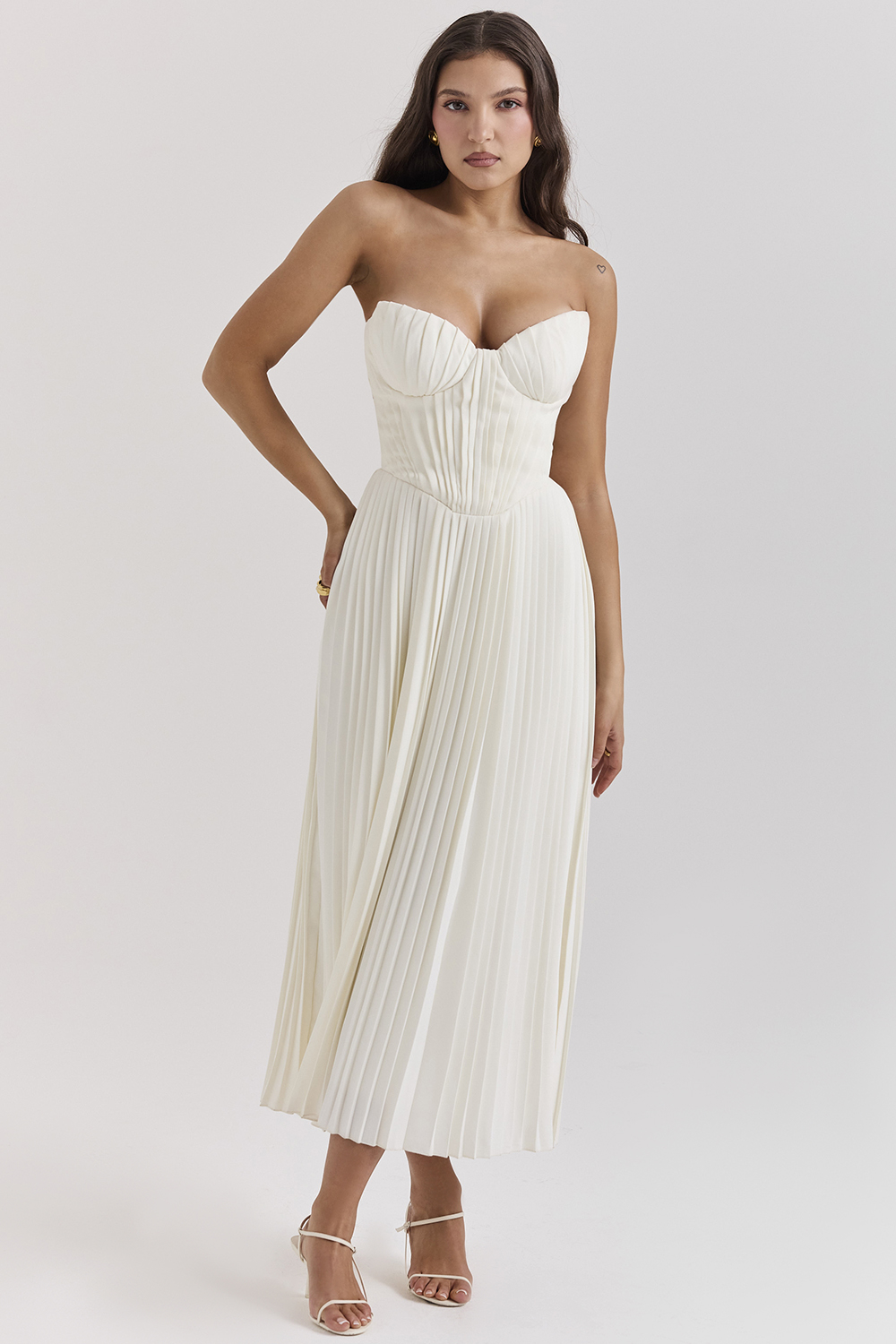 Amorata Ivory Pleated Maxi Dress - luluinthesky