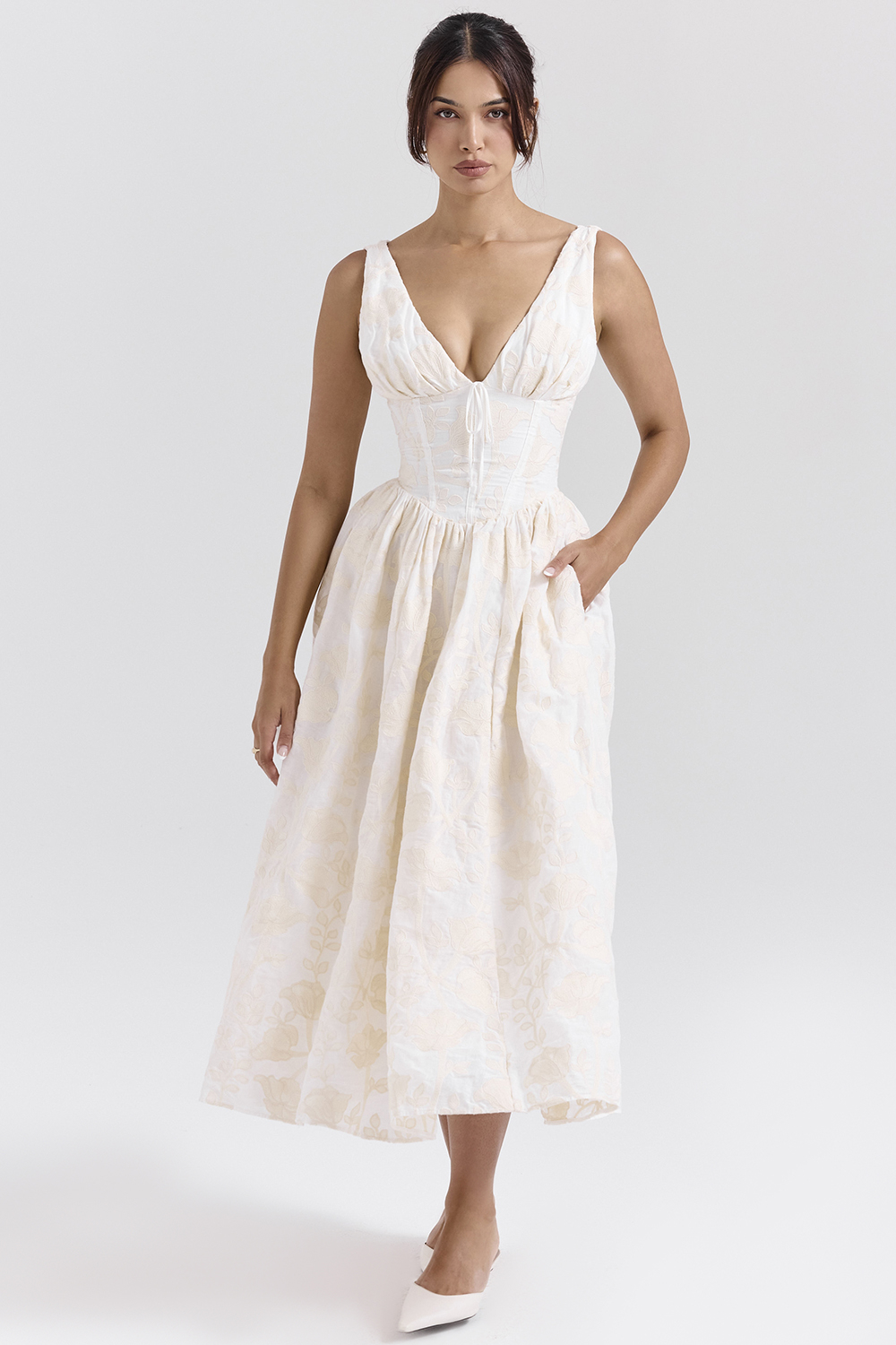 Emmelina Vintage Ivory Floral Embroidered Corset Sundress - luluinthesky