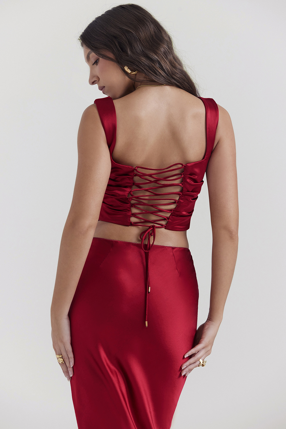 Una Ruby Lace-Back Corset - luluinthesky