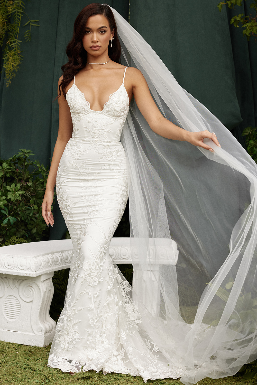Solene White Lace Bridal Gown - luluinthesky