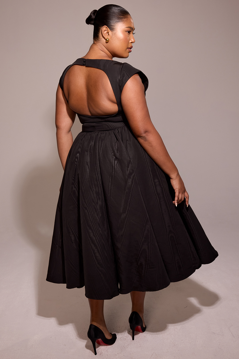 Debutante Black Moire Satin Backless Midi Dress - luluinthesky