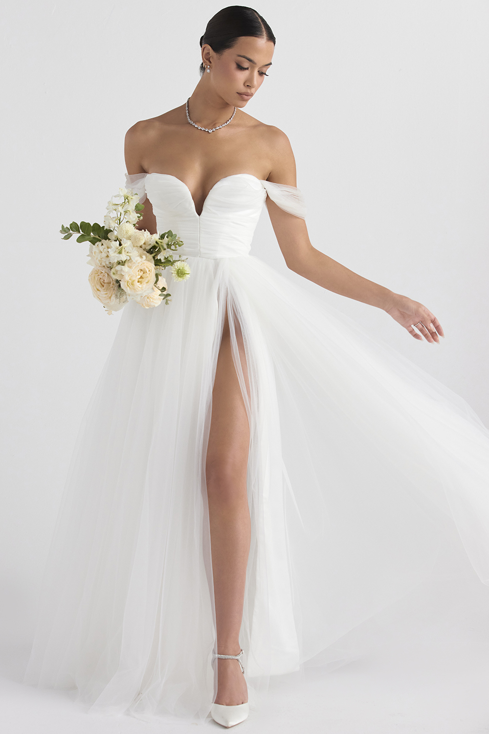 Fairytale White Tulle Bridal Gown - luluinthesky