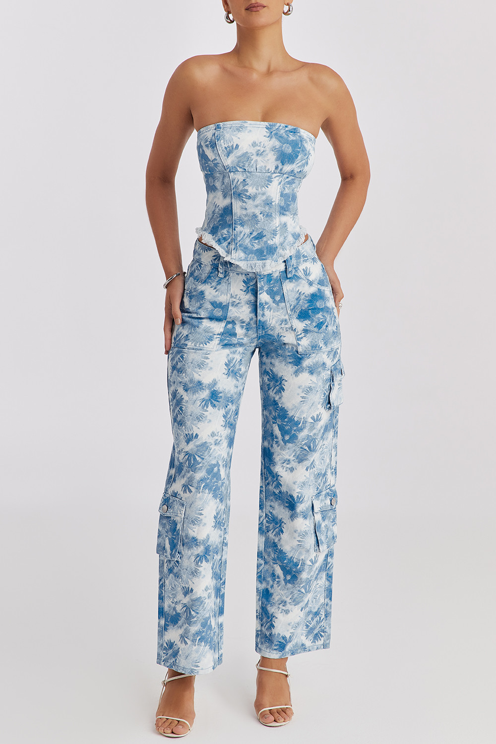 Mistress Rocks Blue Floral Print Cargo Jeans - SALE - luluinthesky