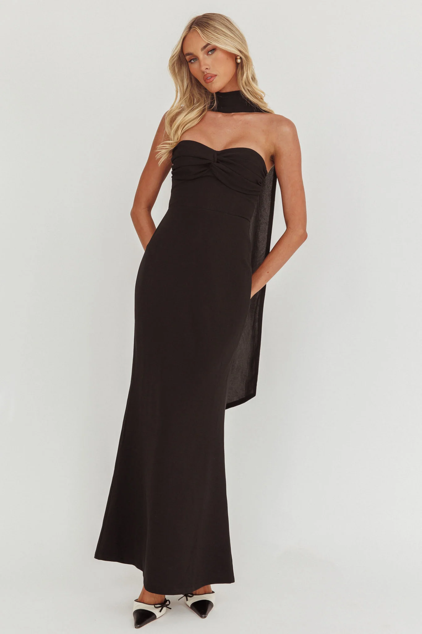 Of The Night Twist Bust Maxi Dress Black - luluinthesky