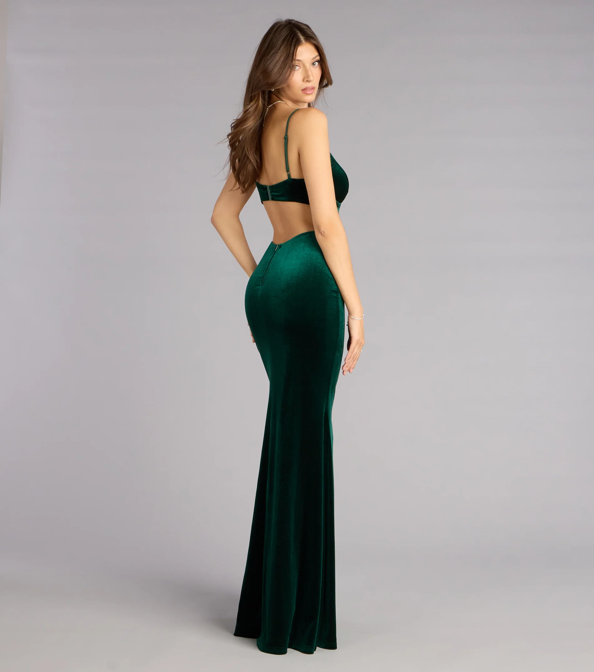 Elisa Velvet Cutout Mermaid Formal Dress - luluinthesky