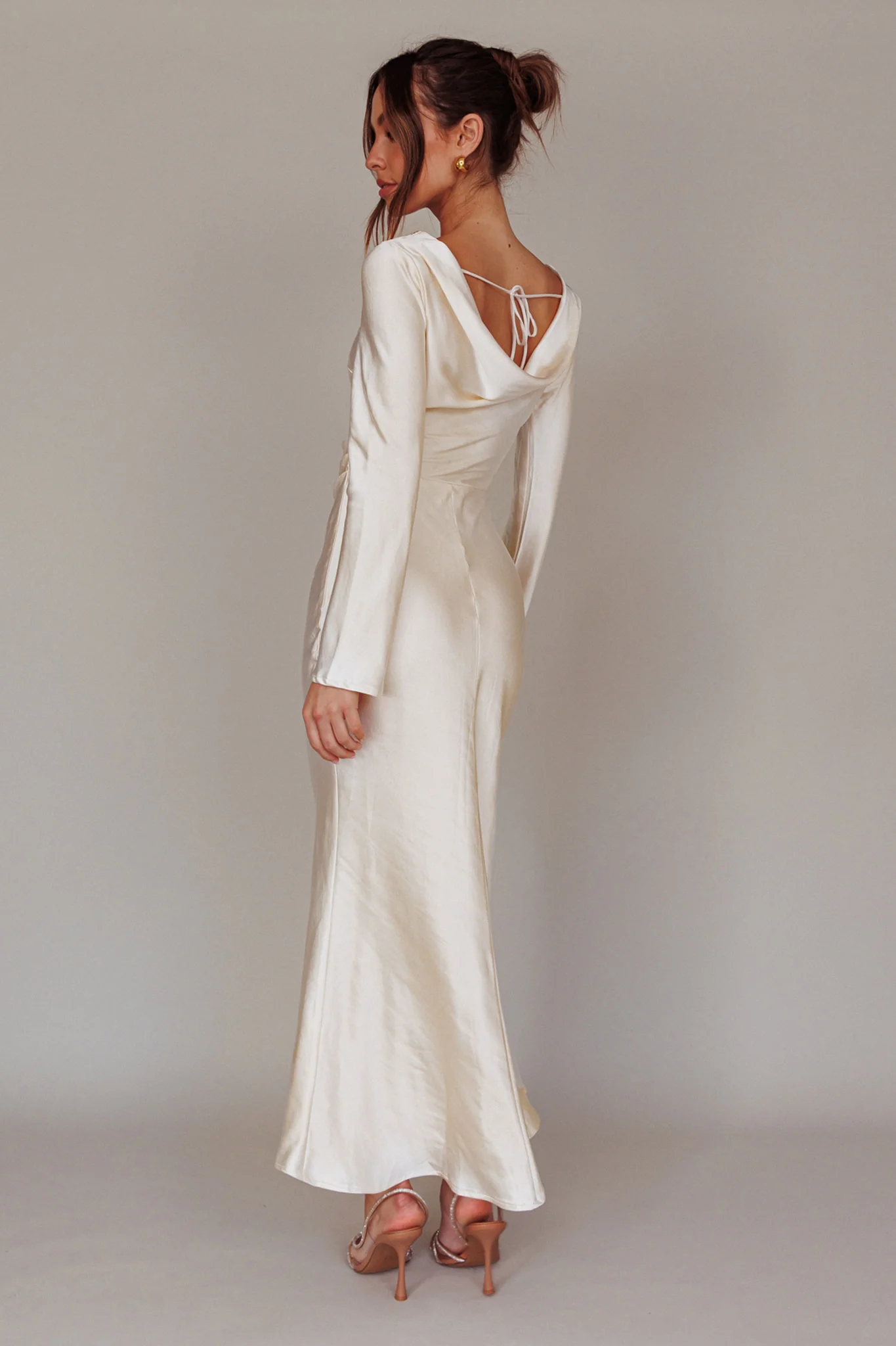 Loveland Cowl Back Midi Dress Oyster - luluinthesky