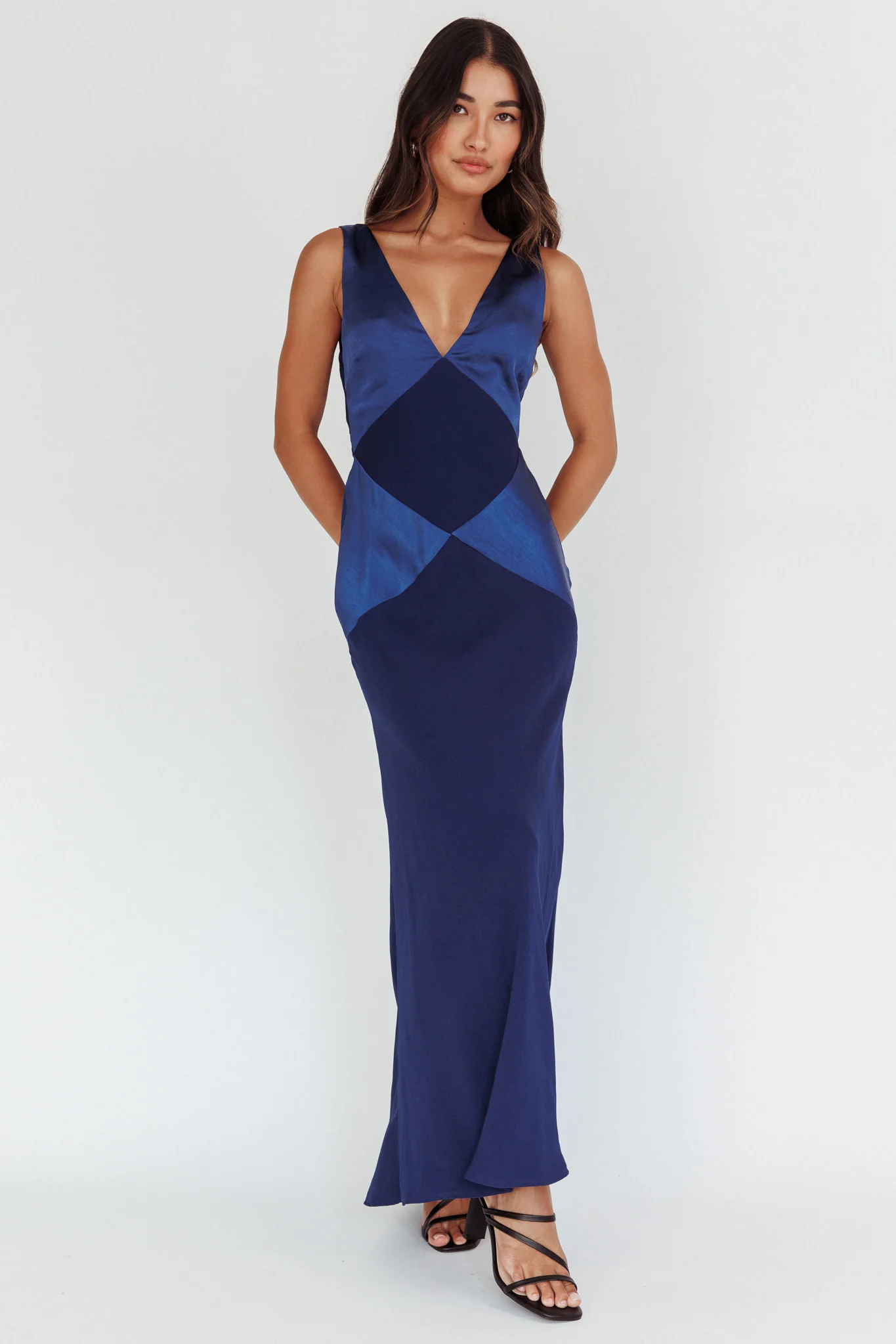 Soul Fire V-Neck Maxi Dress Navy - luluinthesky
