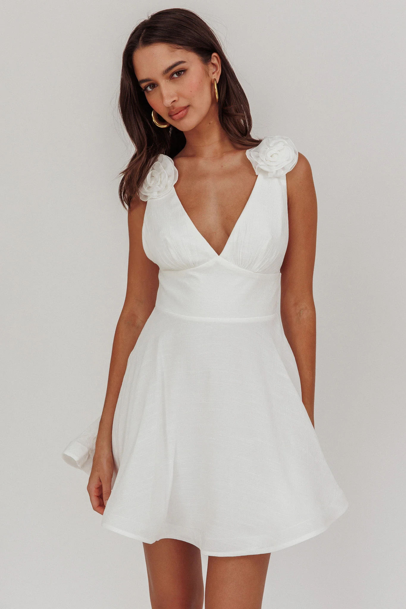 Kalinda Detachable Rose Mini Dress White - luluinthesky