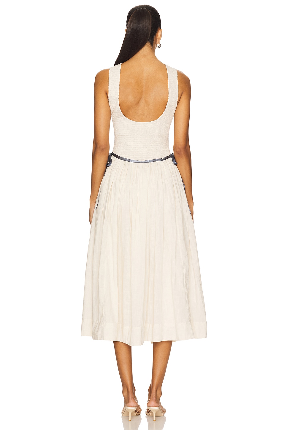 Nightingale Solid Midi Dress - luluinthesky