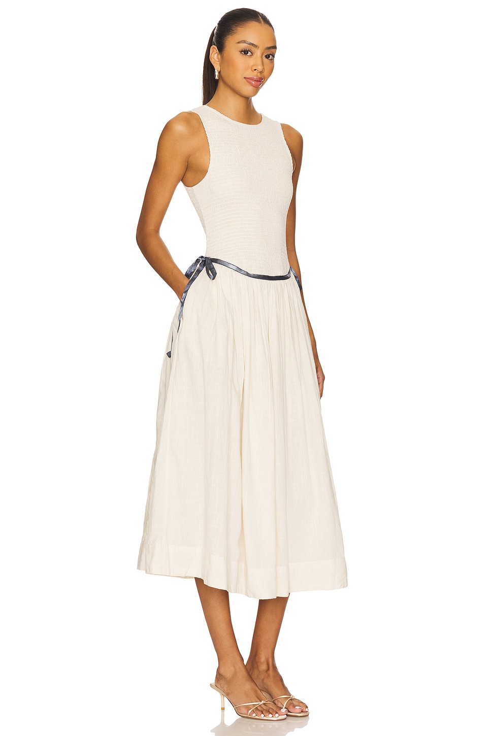 Nightingale Solid Midi Dress - luluinthesky